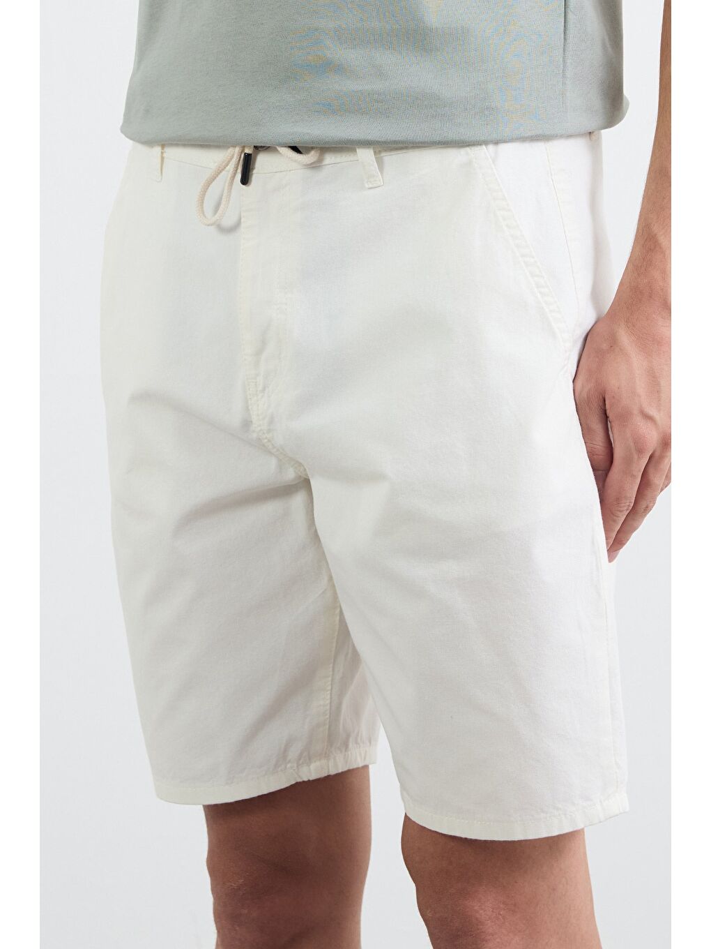 Ekru Gabardin Kargo Cepli %100 Pamuk Şort-4