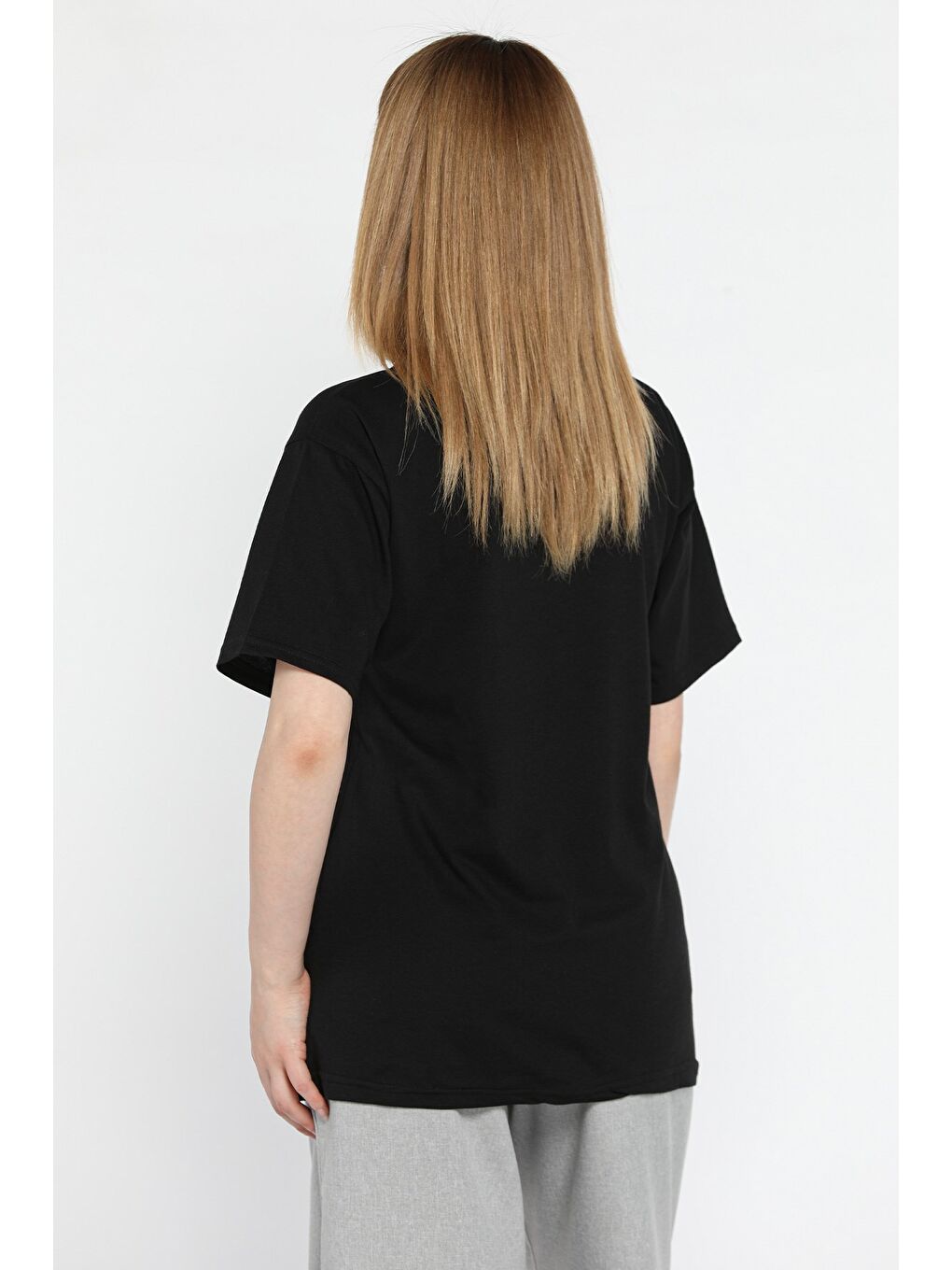 Siyah Taşlı Kadın Tişört-2