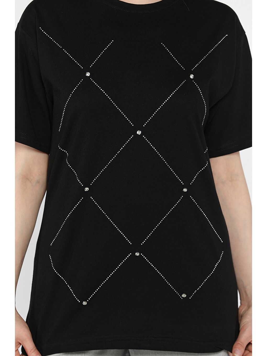 Siyah Taşlı Kadın Tişört-3