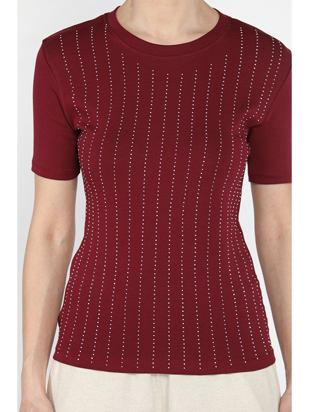 Bordo Kadın Bisiklet Yaka Taş İşlemeli Elastanlı Bluz-3