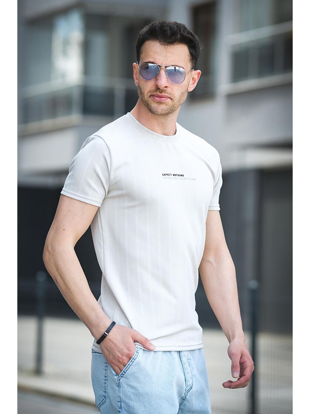 Bej Expect Slim Fit Elastanlı Bisiklet Yaka Baskılı Erkek Tshirt