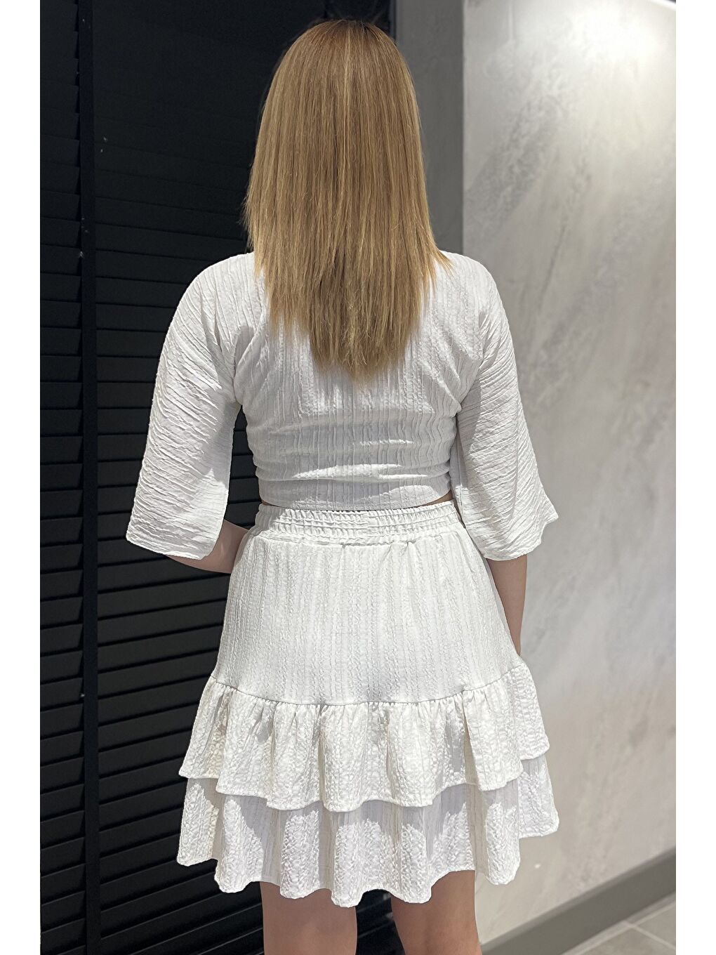 Bej Kadın Ön Bağlamalı Bluz Şortlu Fırfırlı Etek İkili Takım-2