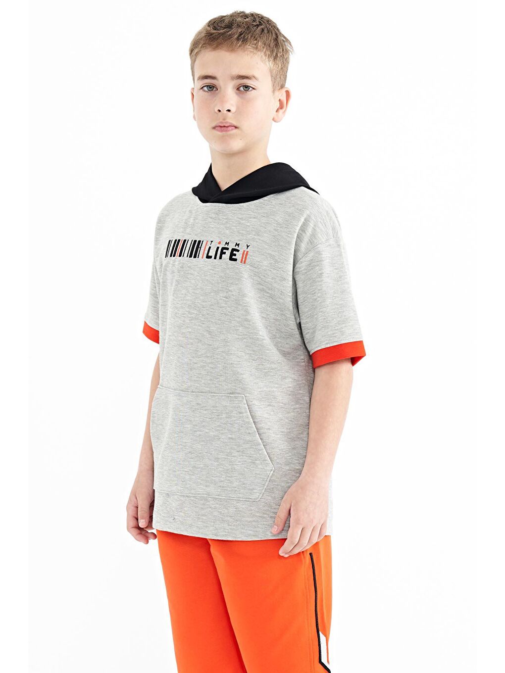 TOMMYLIFE Gri Melanj Renk Bloklu Kapüşonlu Kanguru Cepli Oversize Erkek Çocuk T-Shirt - 11148 - 1