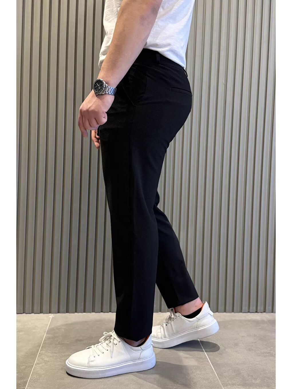 Siyah Bel Lastikli Fermuarlı Erkek Jogger Pantolon-1