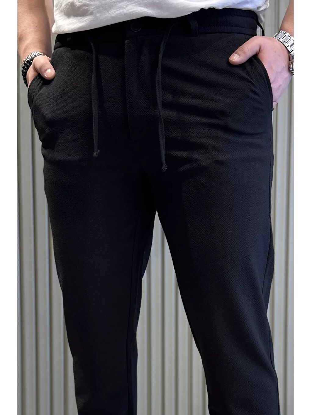 Siyah Bel Lastikli Fermuarlı Erkek Jogger Pantolon-3