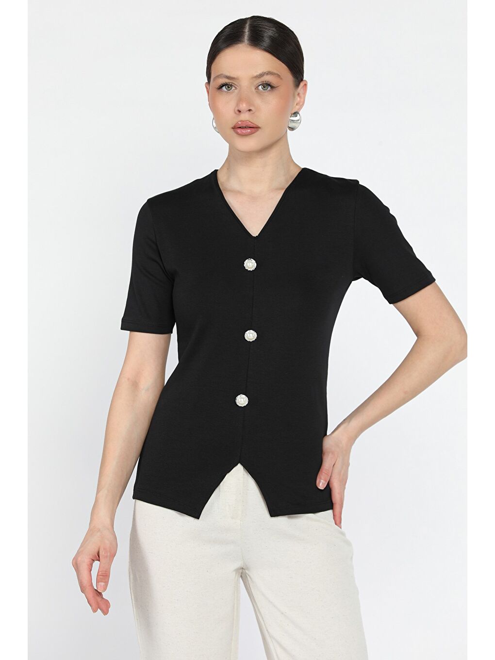 Siyah Kadın İnci Düğme Detaylı Elastanlı Bluz