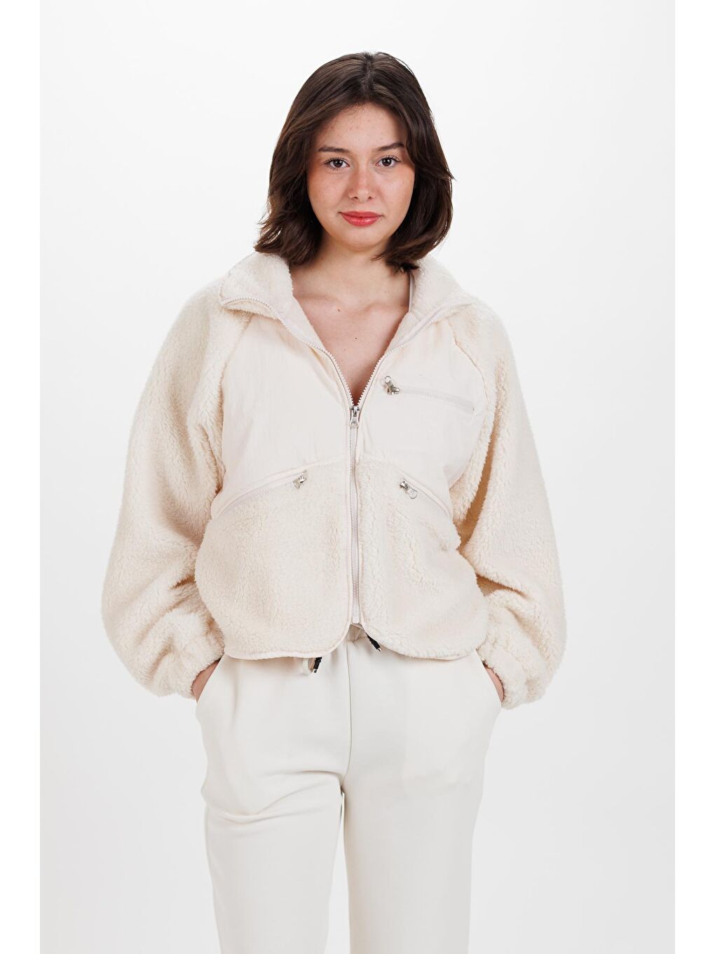 Kadın Ekru Önü Fermuarlı Oversize Örme Polar Mont