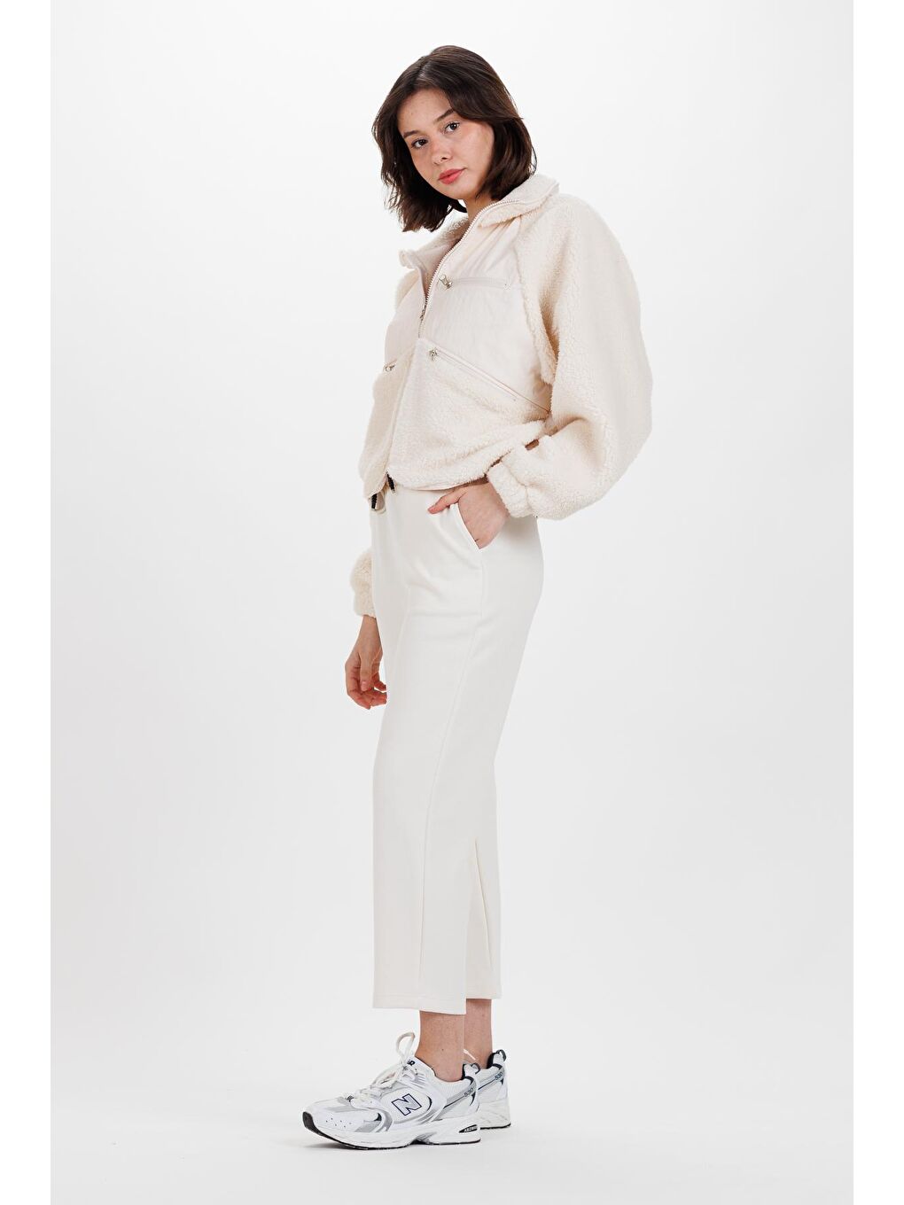 Kadın Ekru Önü Fermuarlı Oversize Örme Polar Mont-2