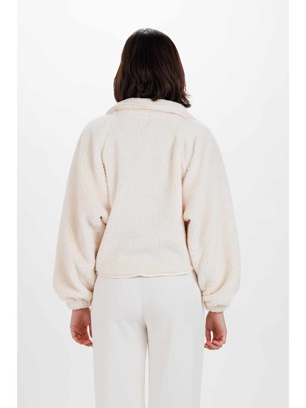 Kadın Ekru Önü Fermuarlı Oversize Örme Polar Mont-3