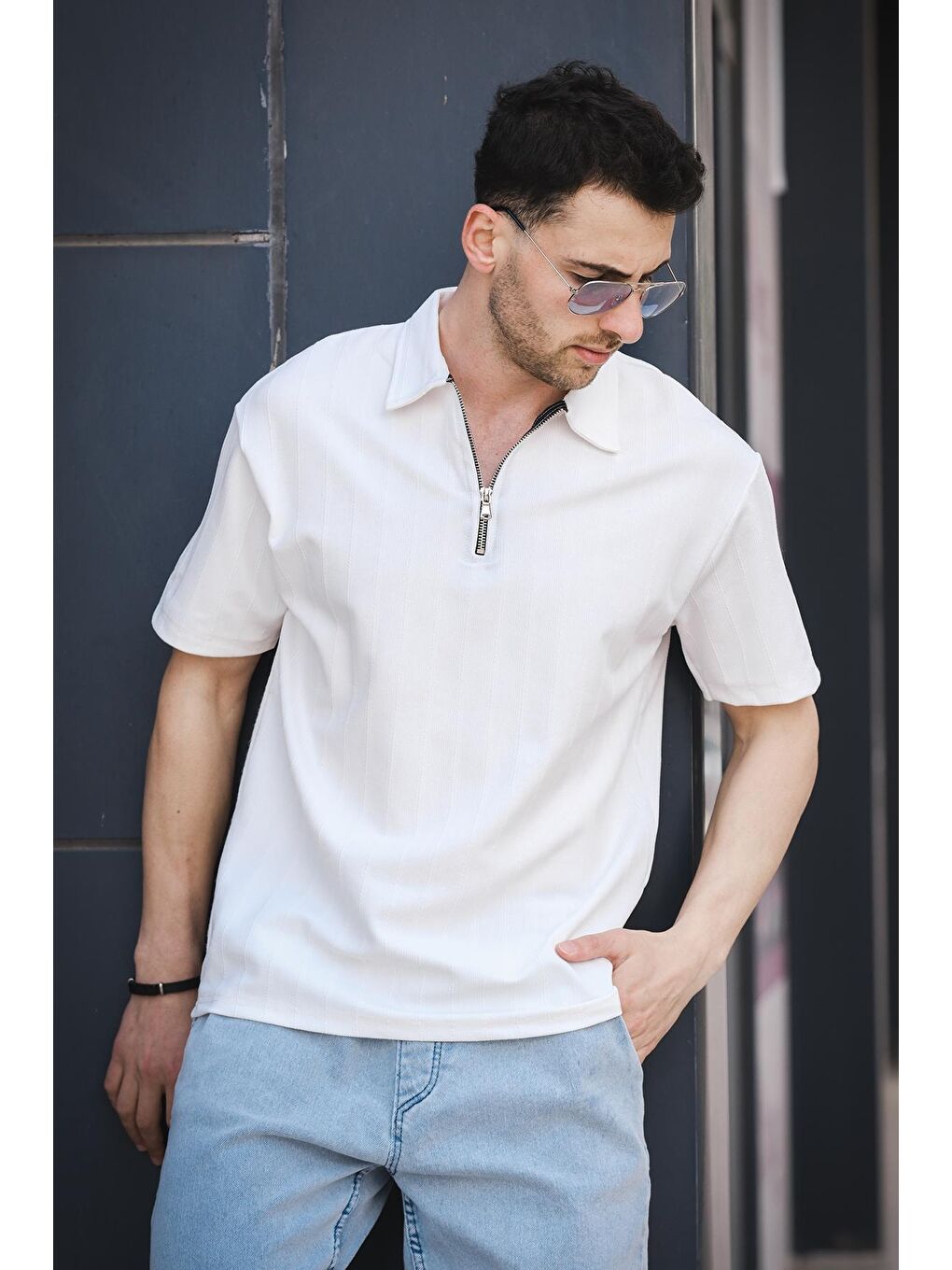 Beyaz Lond Polo Yaka Jakar Kumaş Yarım Fermuarlı Erkek Tshirt-1