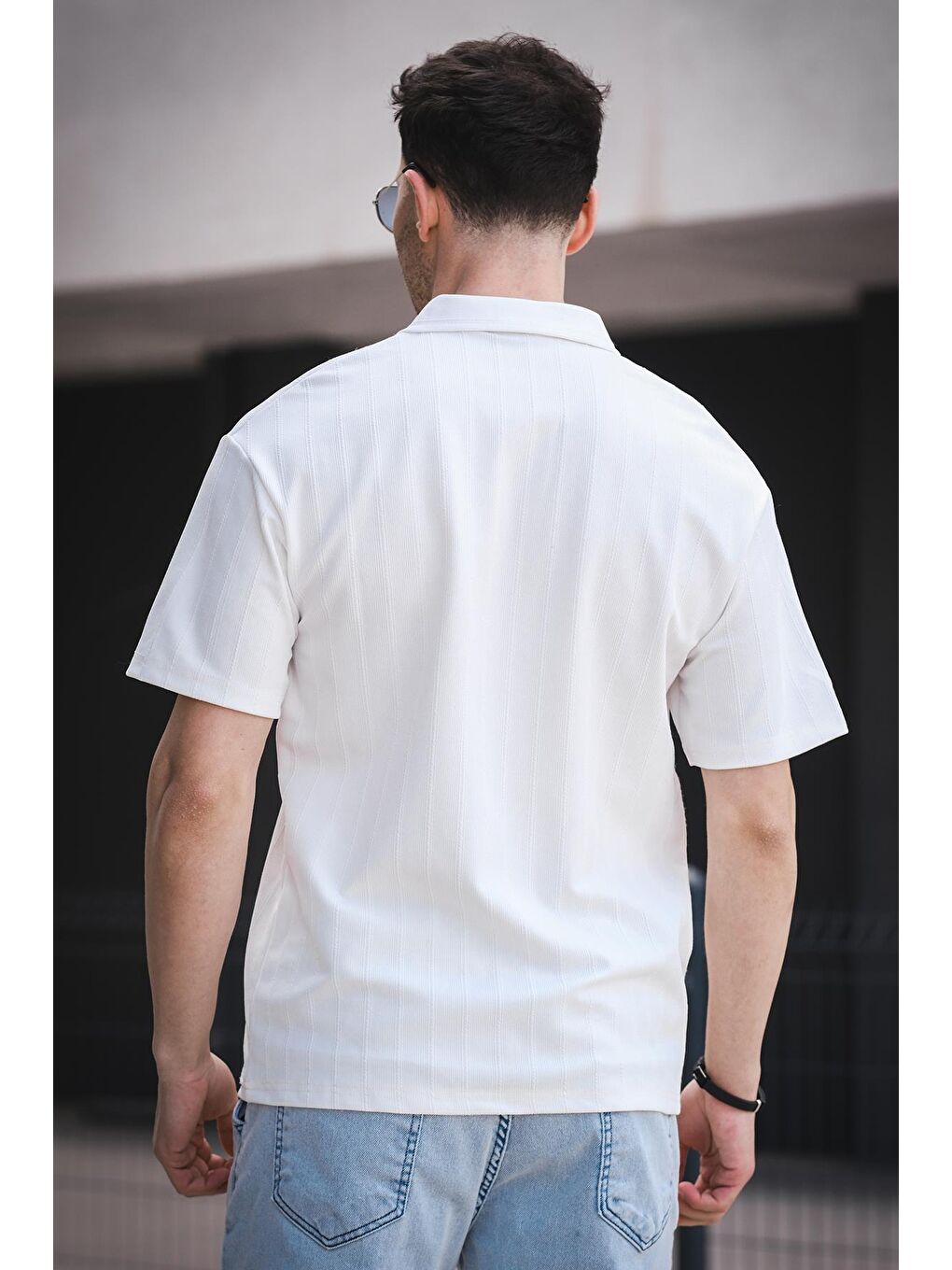 Beyaz Lond Polo Yaka Jakar Kumaş Yarım Fermuarlı Erkek Tshirt-3