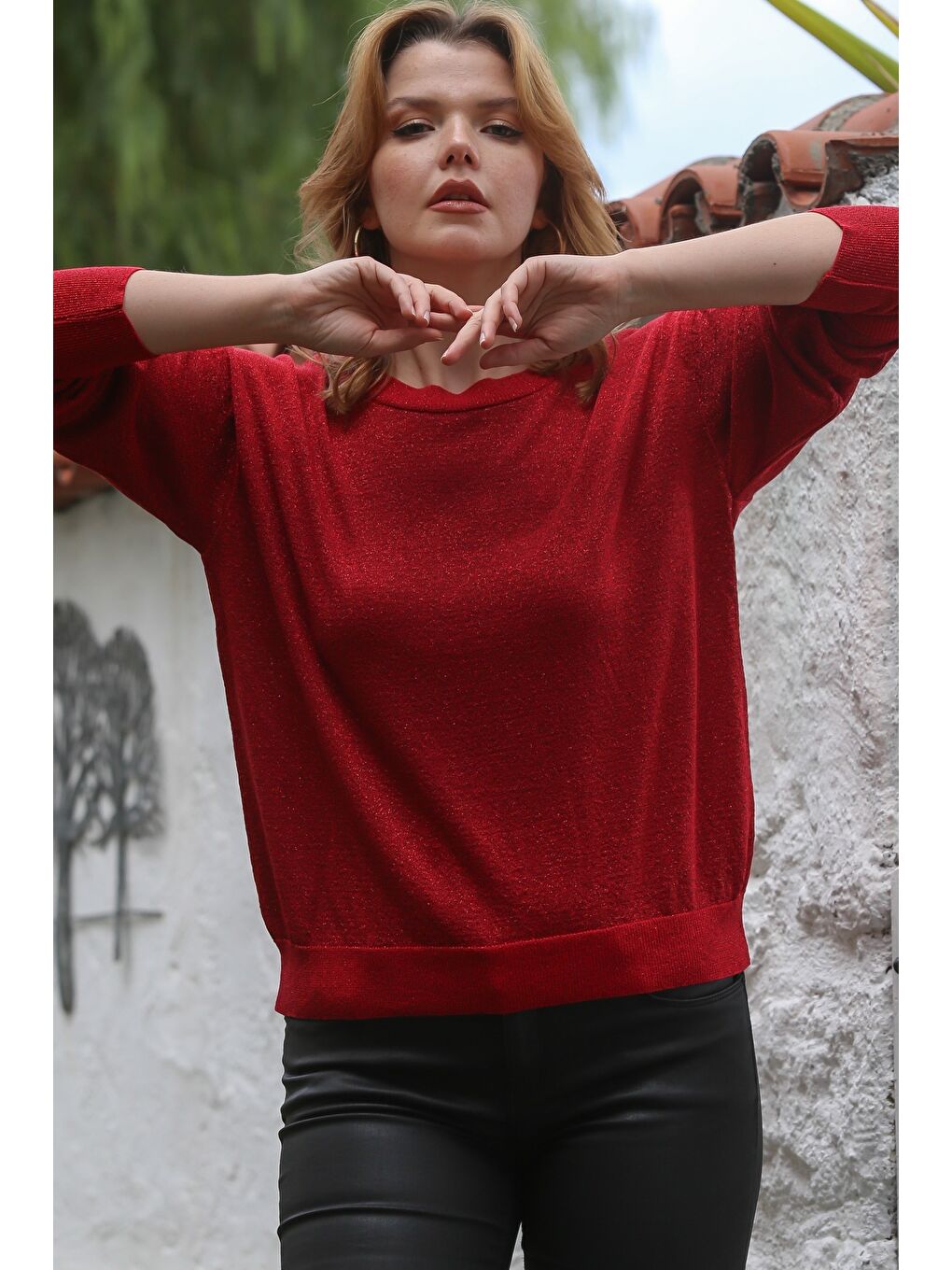 Kırmızı Yuvarlak Yaka Uzun Kol İnce Simli Triko Kazak 65 62-6