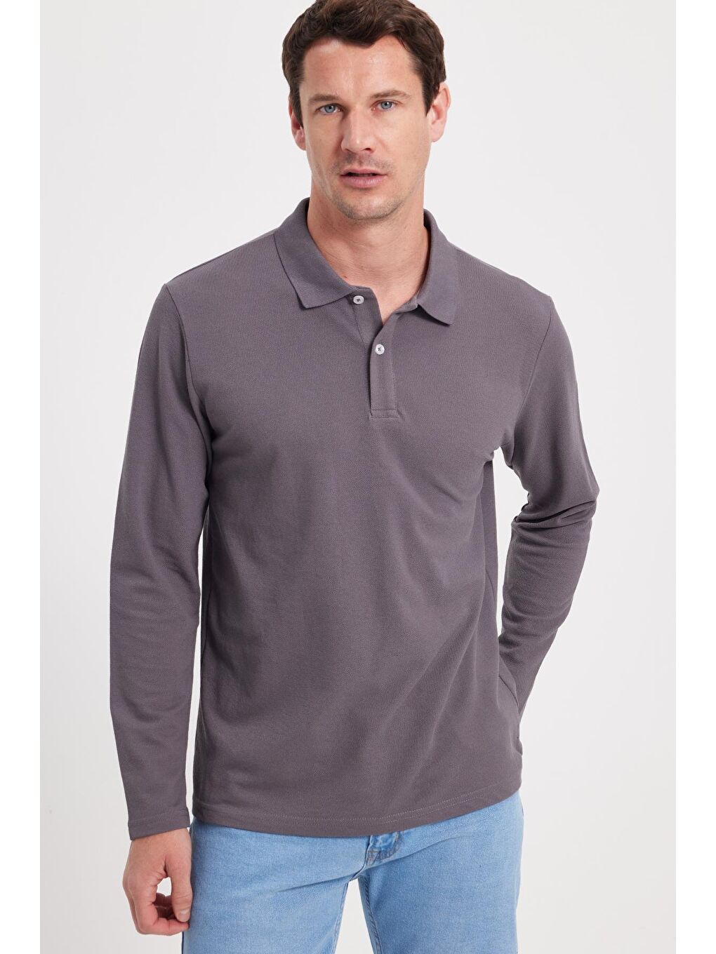 Gri Erkek Standart Fit Rahat Kesim Pamuklu Yumuşak Dokulu Düz Pike Uzun Kollu Füme Polo Yaka Tişört-3