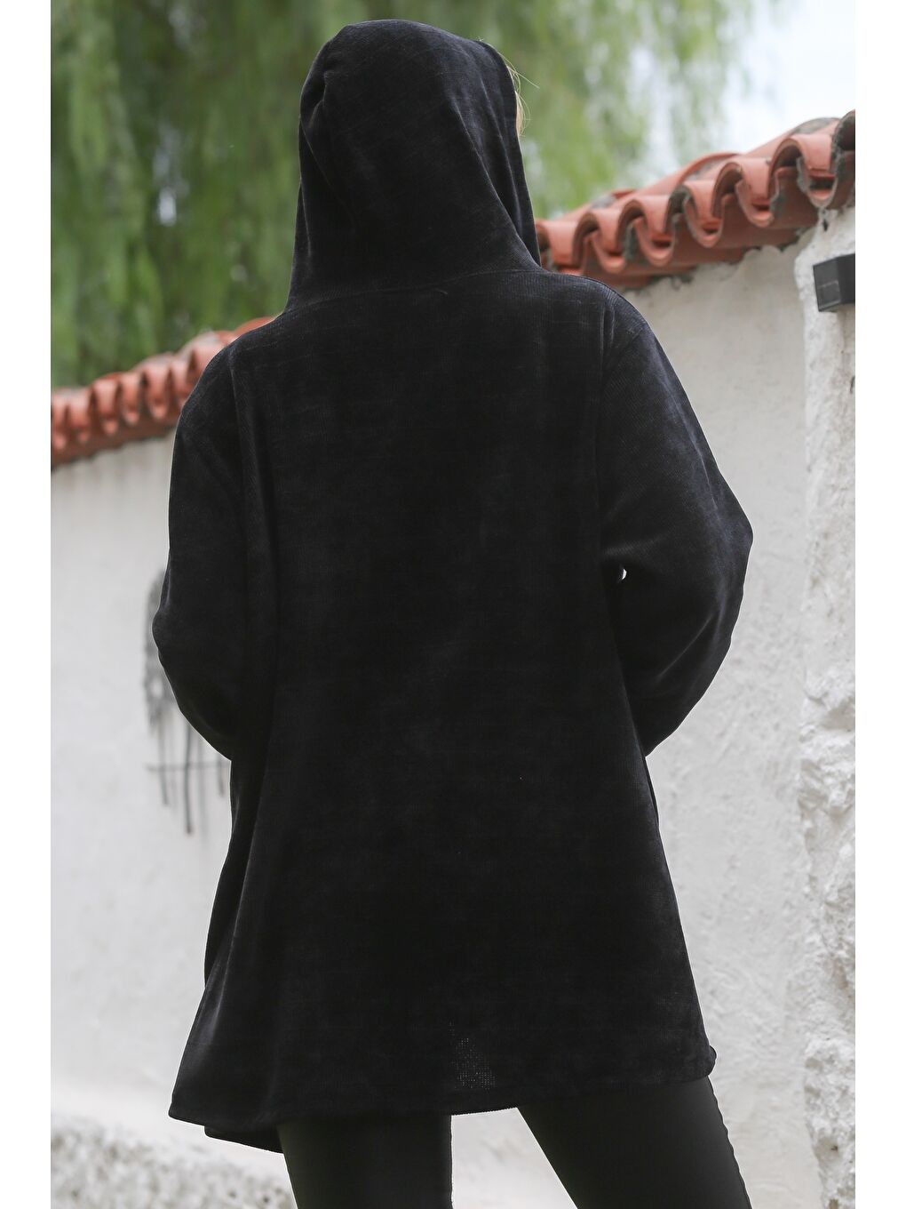 İtalyan Siyah Kapüşonlu Uzun Kol Fermuarlı Cepli Casual Kadife Dokuma Ceket 80 75-1