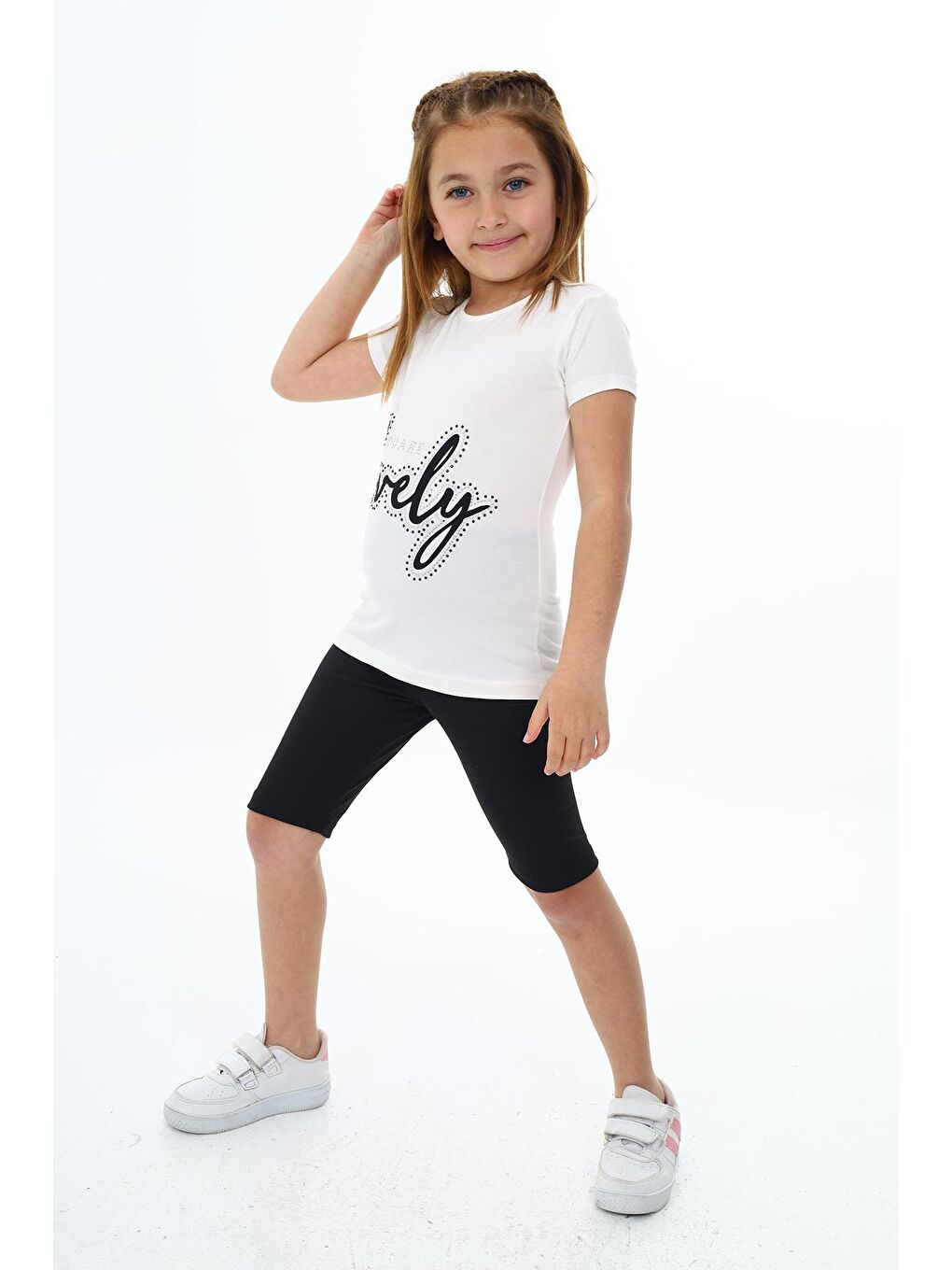 Beyaz Kız Çocuk Kontür Süsleme Baskılı Kısa Taytlı Takım 3-13 Yaş Zu105