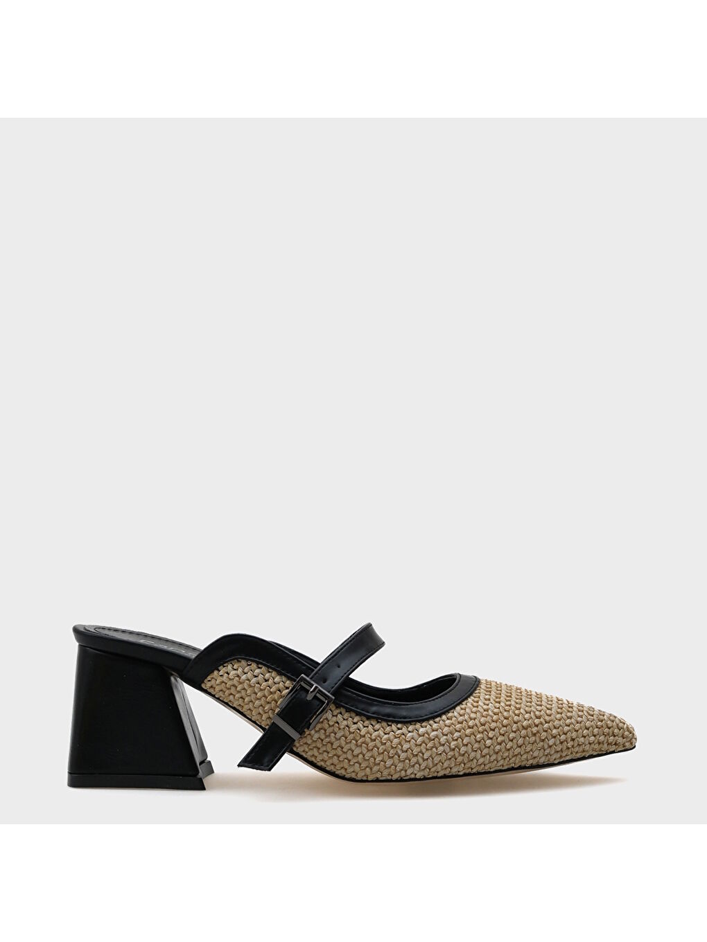 Siyah Nena Hakiki Deri Sivri Burunlu Hasır Burnu Kapalı Kadın Terlik