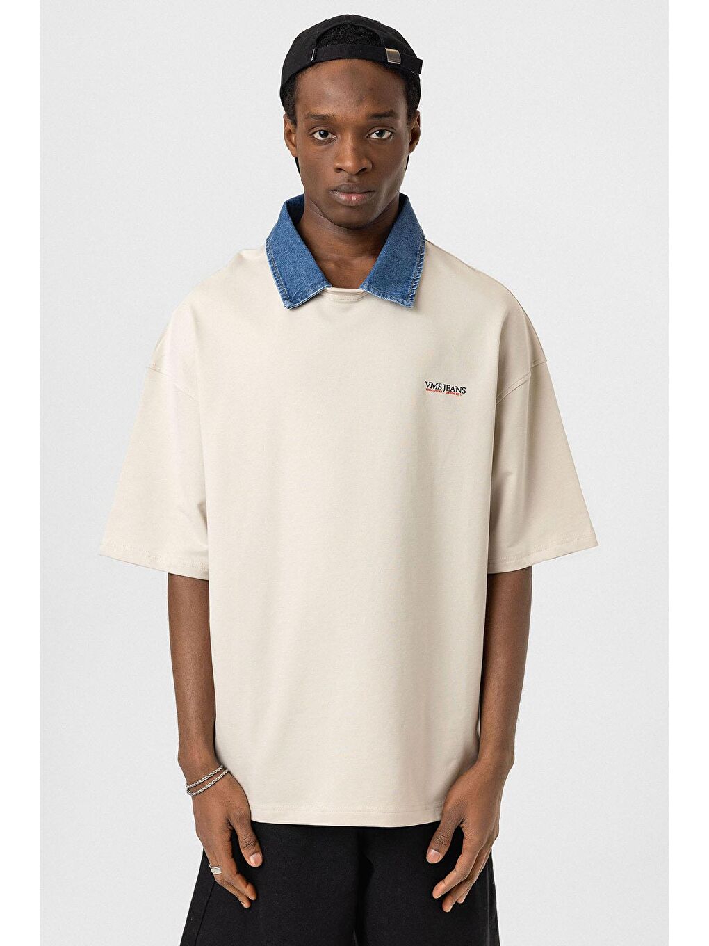 Bej Polo Yaka Yazı Detaylı Oversize Tişört Taş-2