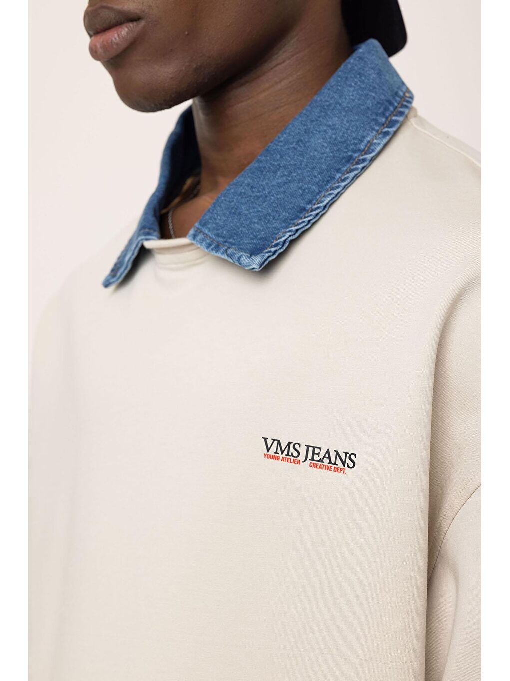 Bej Polo Yaka Yazı Detaylı Oversize Tişört Taş-4