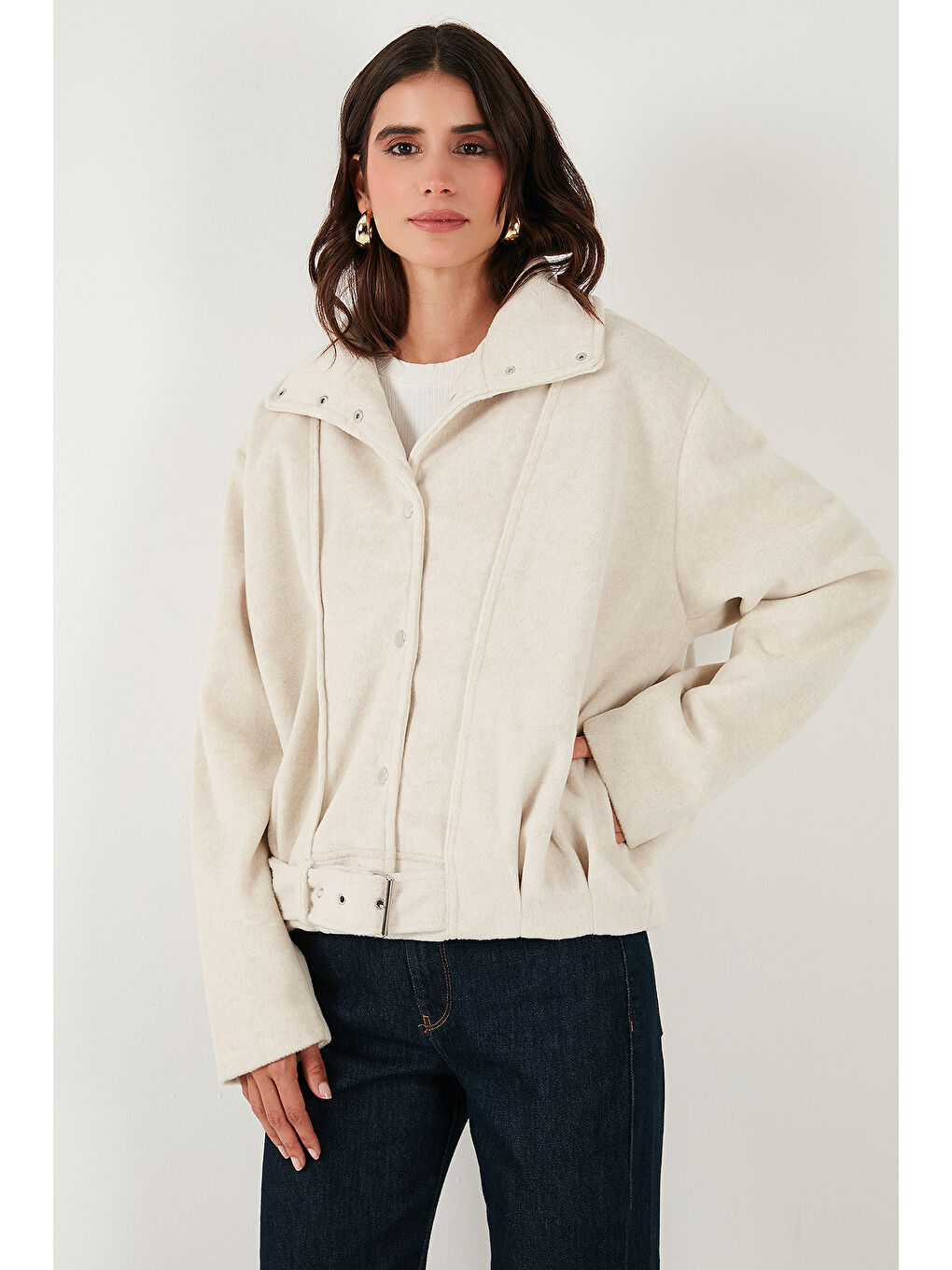 Bej Pamuk Karışımlı Oversize Kemer Detaylı Astarlı Kısa Kaşe Kaban 6839657-2