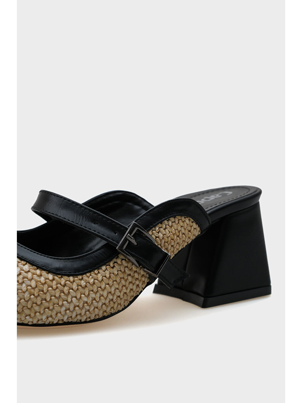 Siyah Nena Hakiki Deri Sivri Burunlu Hasır Burnu Kapalı Kadın Terlik-3