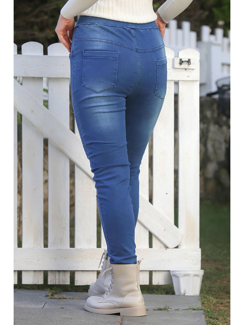 Jean Mavisi Cepli Pul Payet Detaylı Yıkamalı Aplikeli Lastikli Bel Denim Pantolon 105 60-1