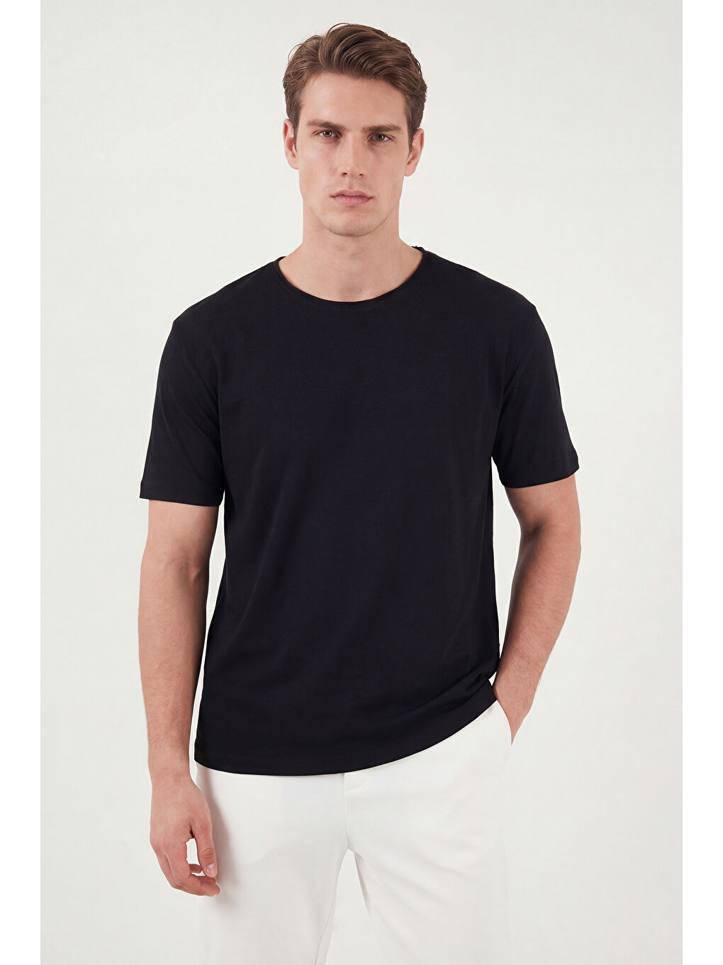 Siyah Pamuklu Regular Fit Bisiklet Yaka T Shirt 5904074-2