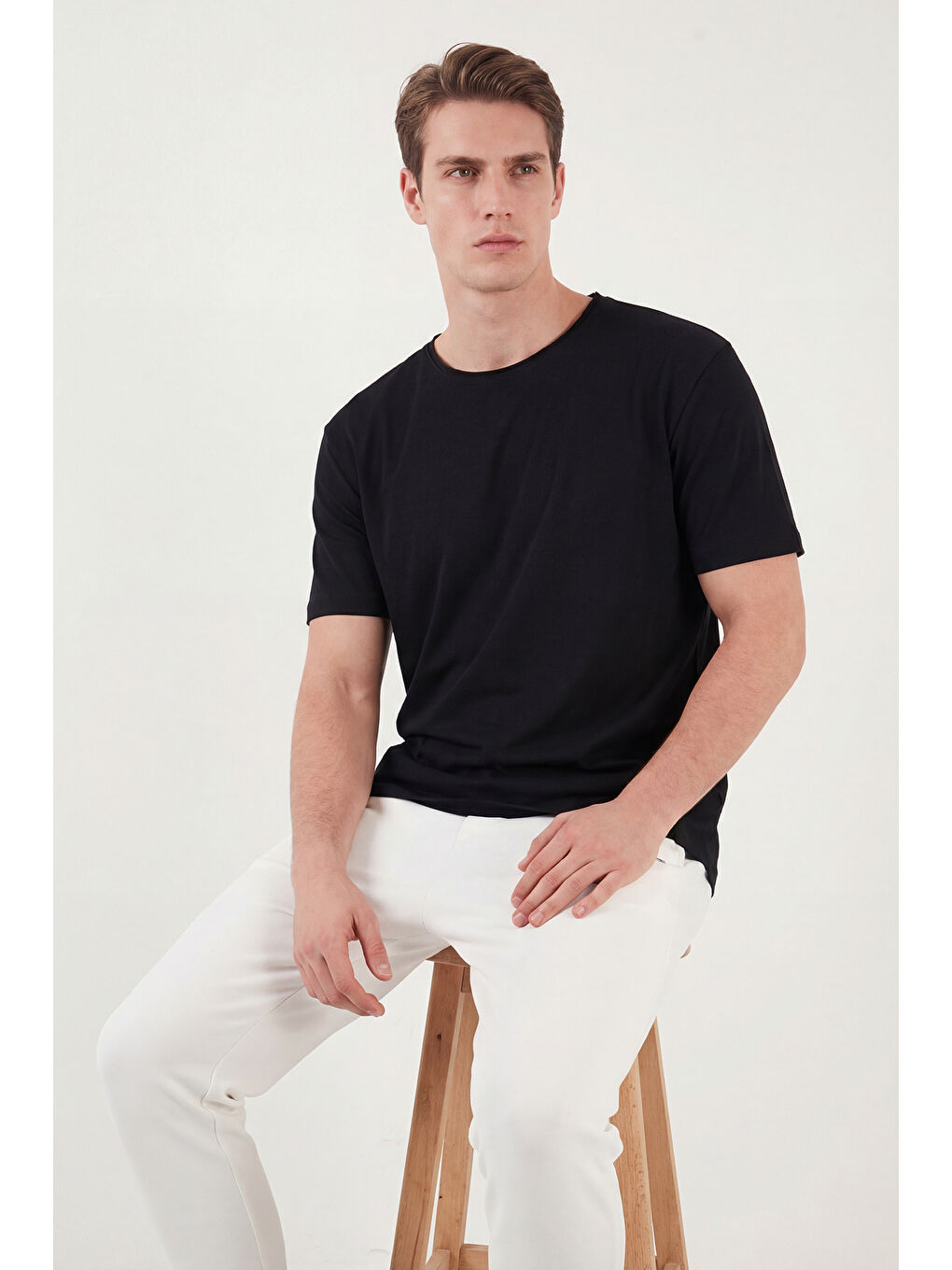 Siyah Pamuklu Regular Fit Bisiklet Yaka T Shirt 5904074-4