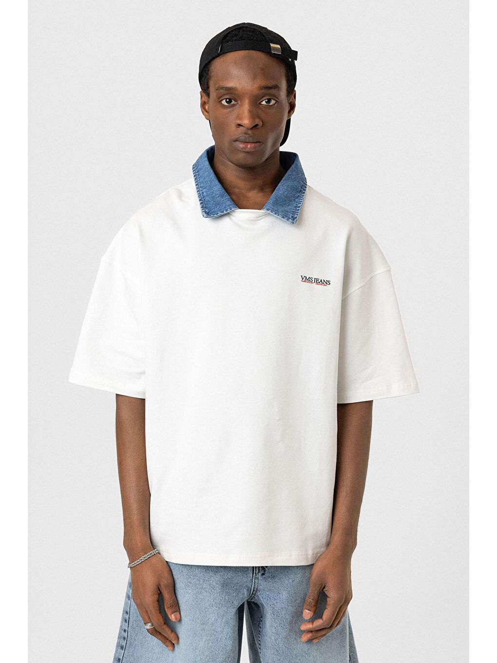 Polo Yaka Yazı Detaylı Oversize Tişört Ekru-2