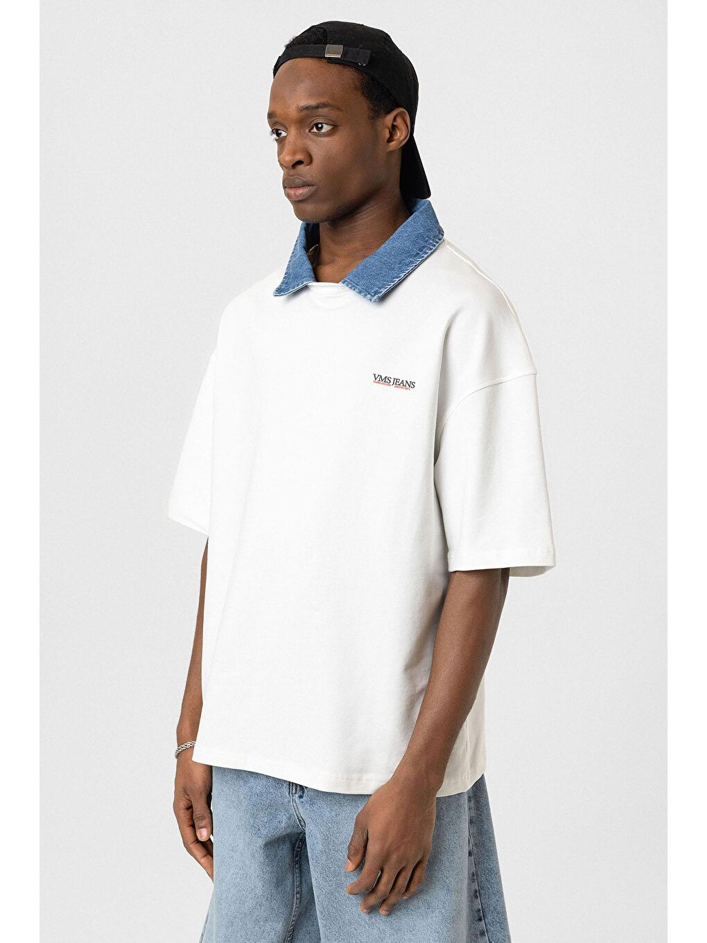 Polo Yaka Yazı Detaylı Oversize Tişört Ekru-3