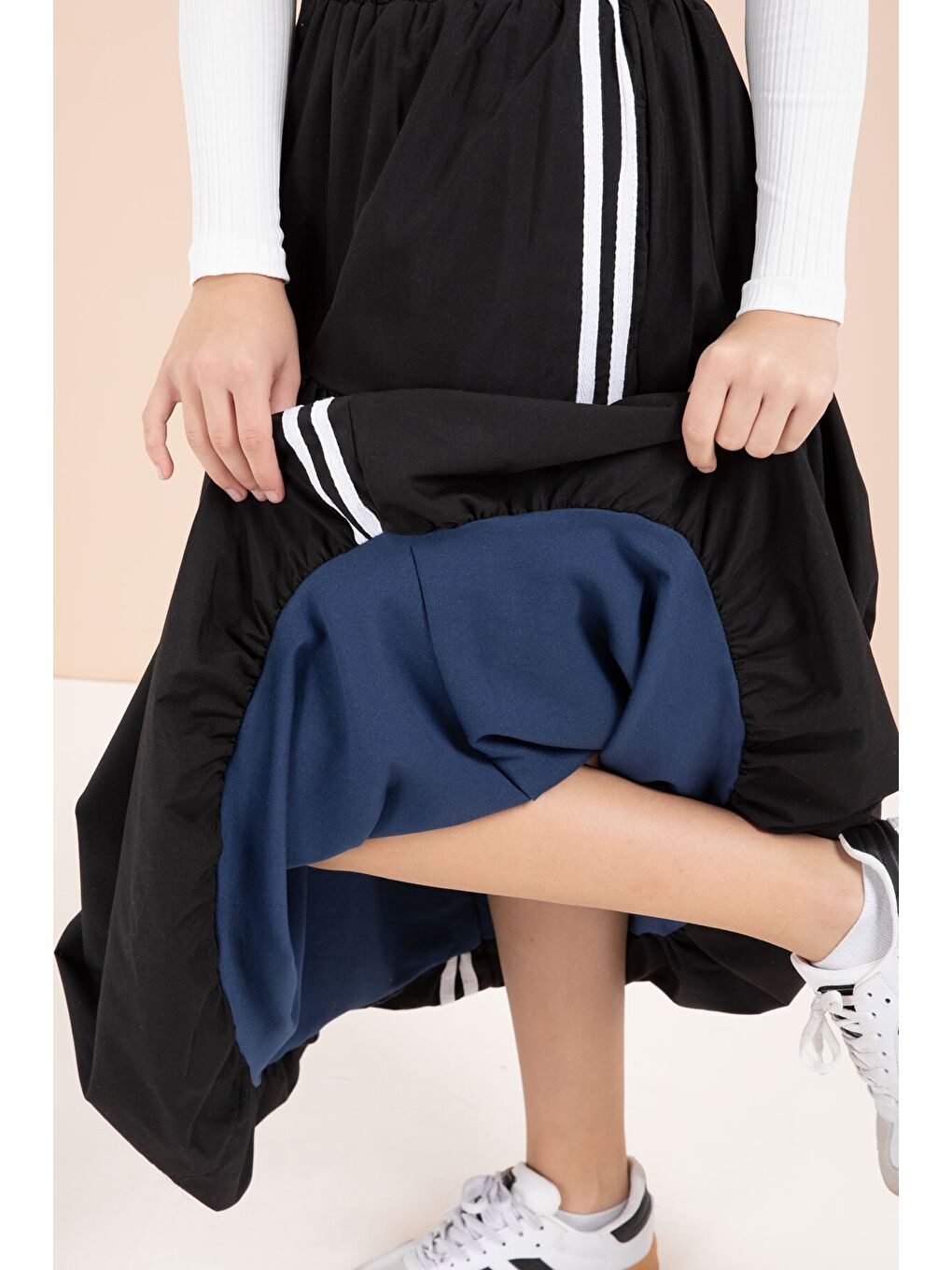 Siyah Şeritli Balon Etekli Uzun Kol Badili 2li Kız Çocuk Takım 23463-4