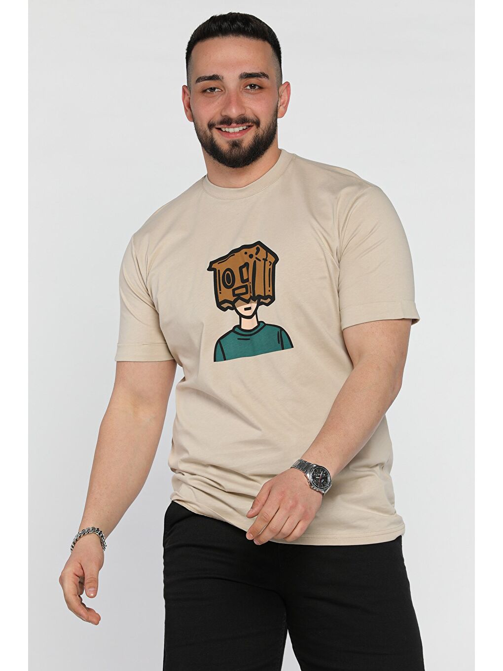Bej Bisiklet Yaka Kol Katlamalı Baskılı Erkek Tişört-1