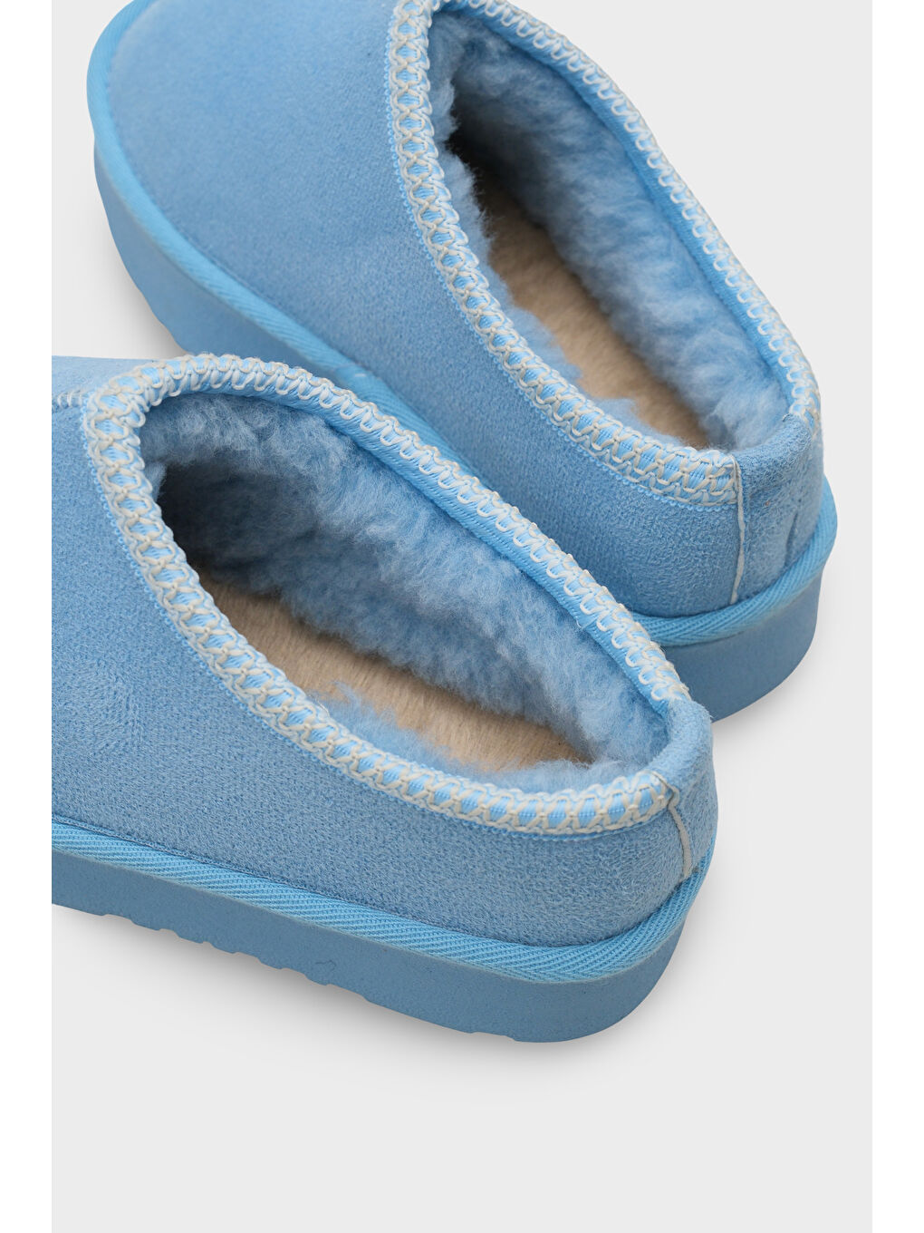 Turkuaz Carroll Kalın Tabanlı Yuvarlak Burunlu Kürklü Kadın Kapalı Terlik-3