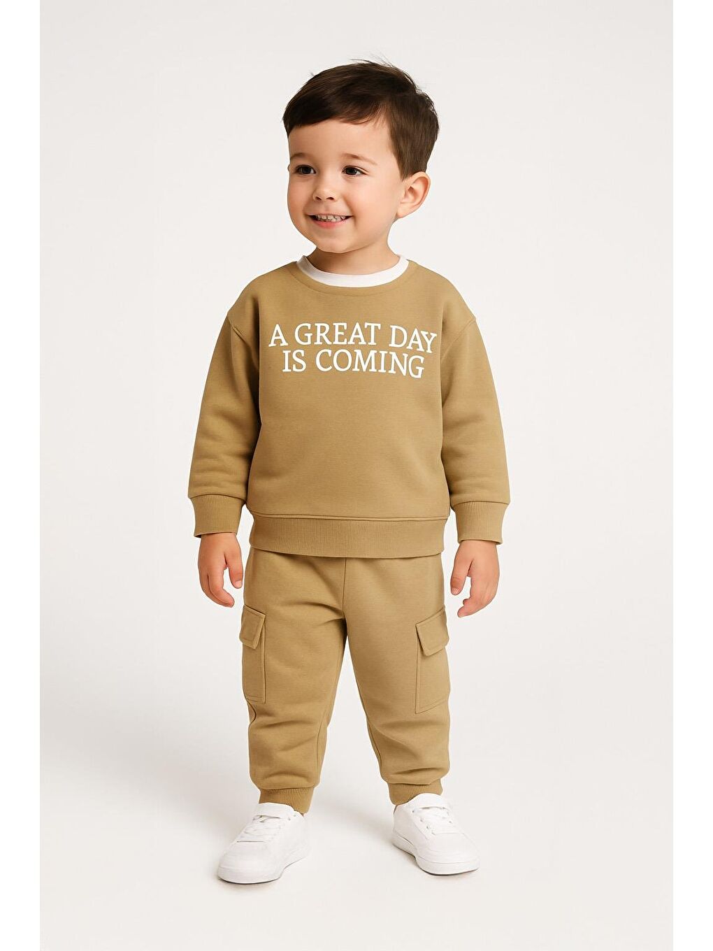 Bej Erkek Çocuk Alt Üst %100 Pamuklu Yazı Baskılı Takım (3-4 Yaş 8-9 Yaş)