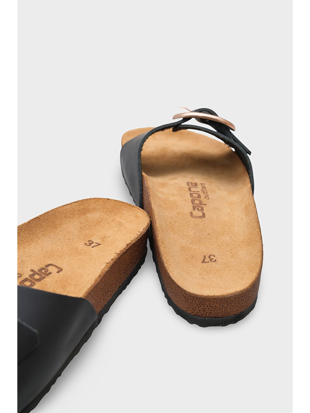 Siyah Lee Büyük Tokalı Anatomik Mantar Tabanlı Deri Terlik-3