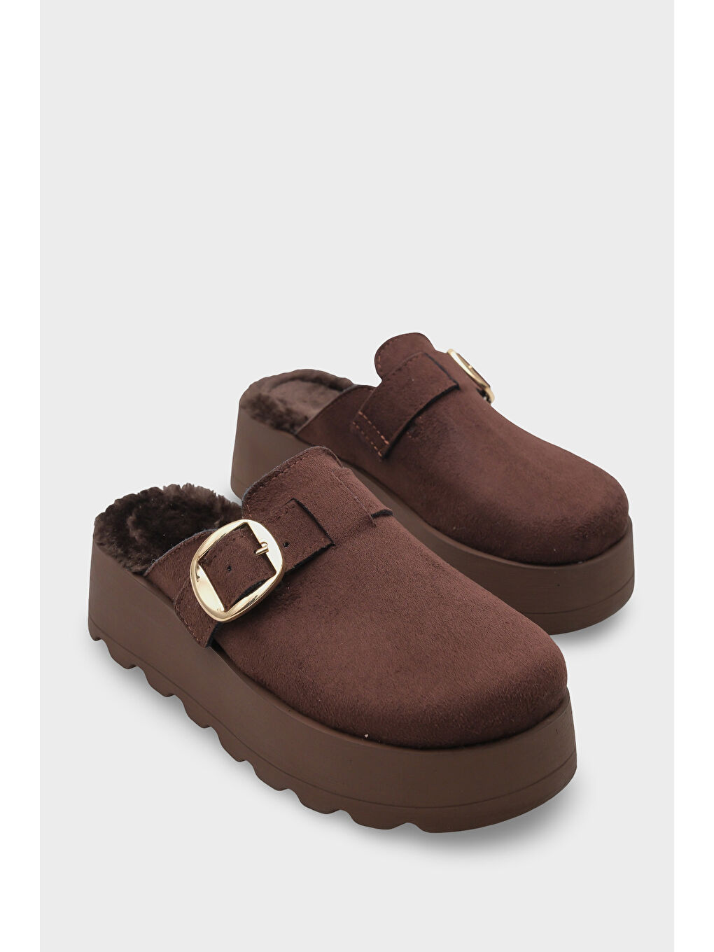 Kahverengi Leticia Kürklü Süet Görünümlü Kadın Sabo-1