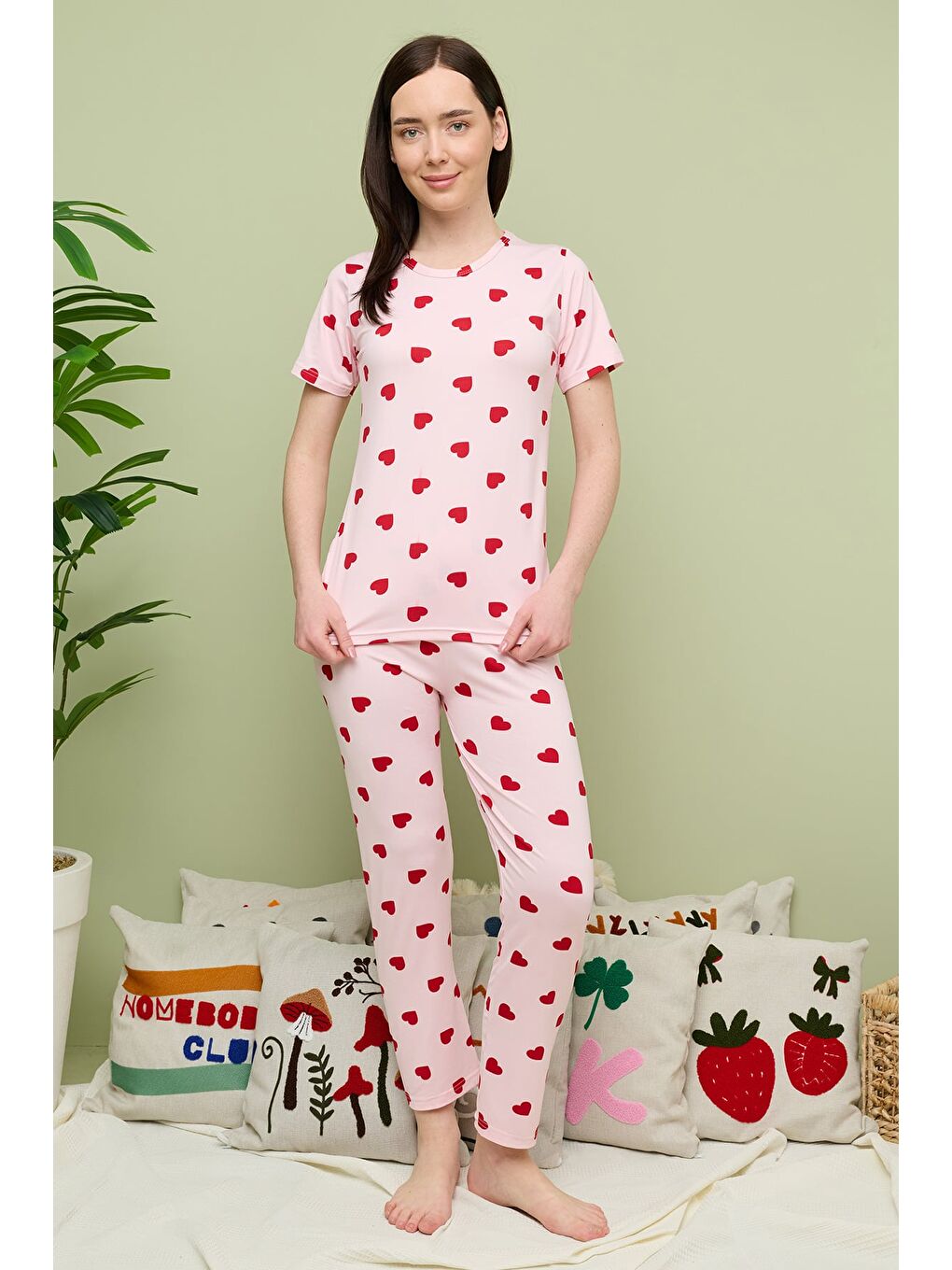 Pembe Büyük Kalpli Desenli Bisiklet Yaka Kısa Kollu Pijama Takımı-2