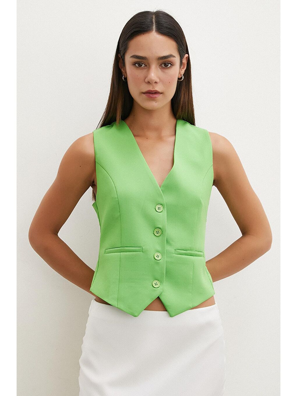 Yeşil Düğmeli YELEK