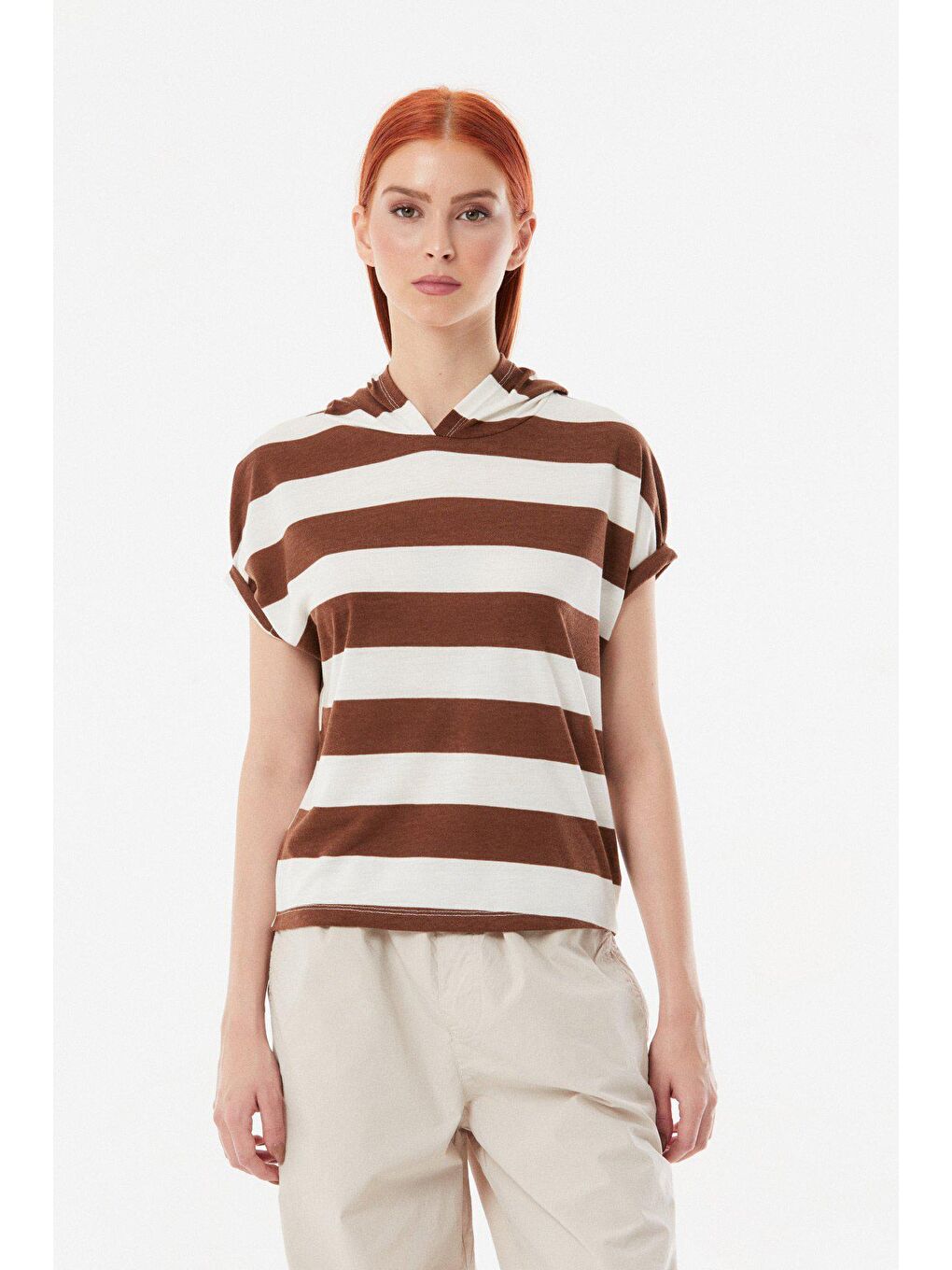 Kahverengi Çizgili Kapüşonlu Oversize Tişört