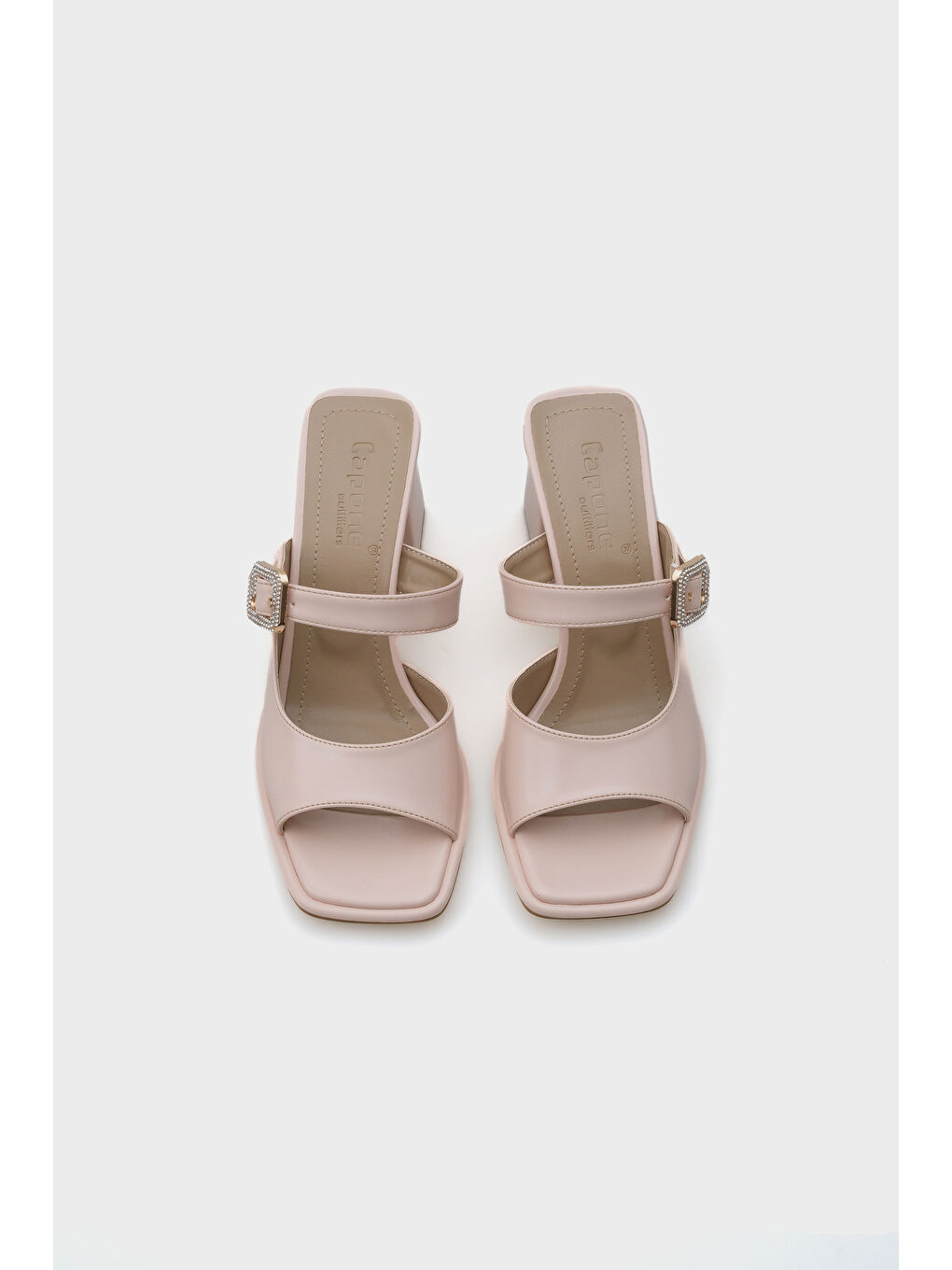 Bej Monika Küt Burunlu Orta Topuklu Taşlı Tokalı Kadın Terlik-5