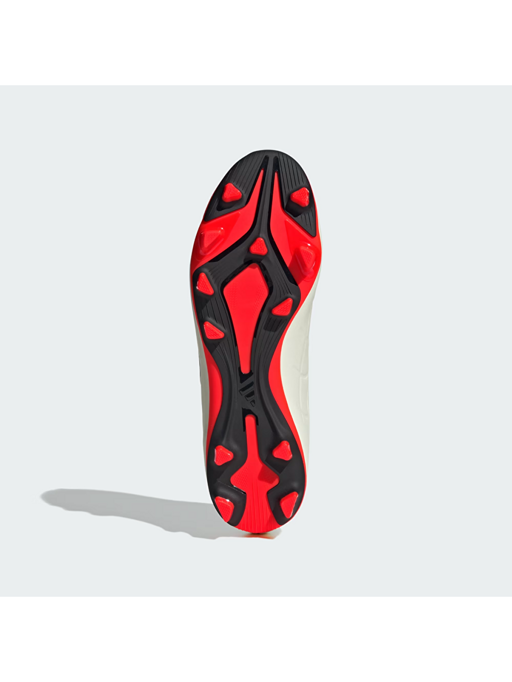 Beyaz Copa Pure 2 Club FxG Unisex Krampon-4