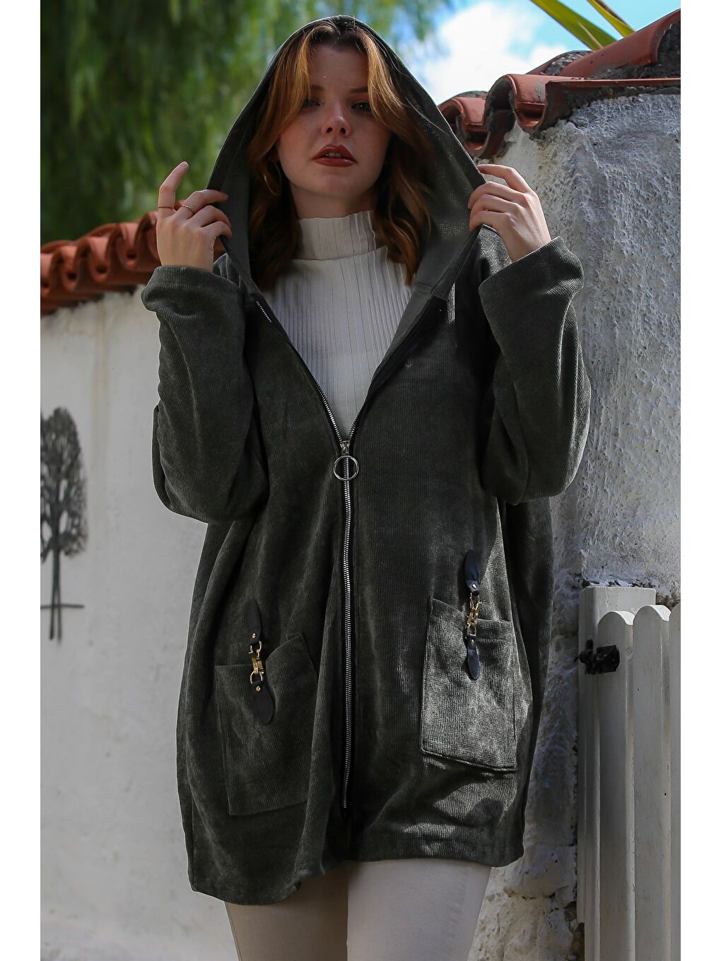 İtalyan Haki Kapüşonlu Uzun Kol Fermuarlı Cepli Casual Kadife Dokuma Ceket 80 75-6