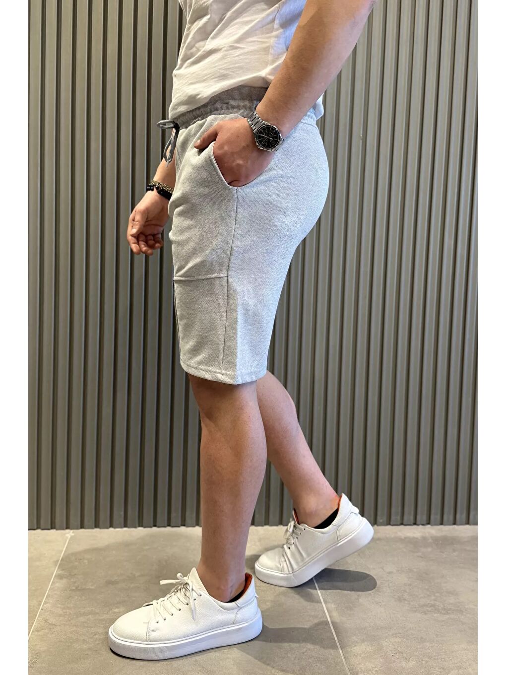 Gri Bağcıklı Erkek Şort-1