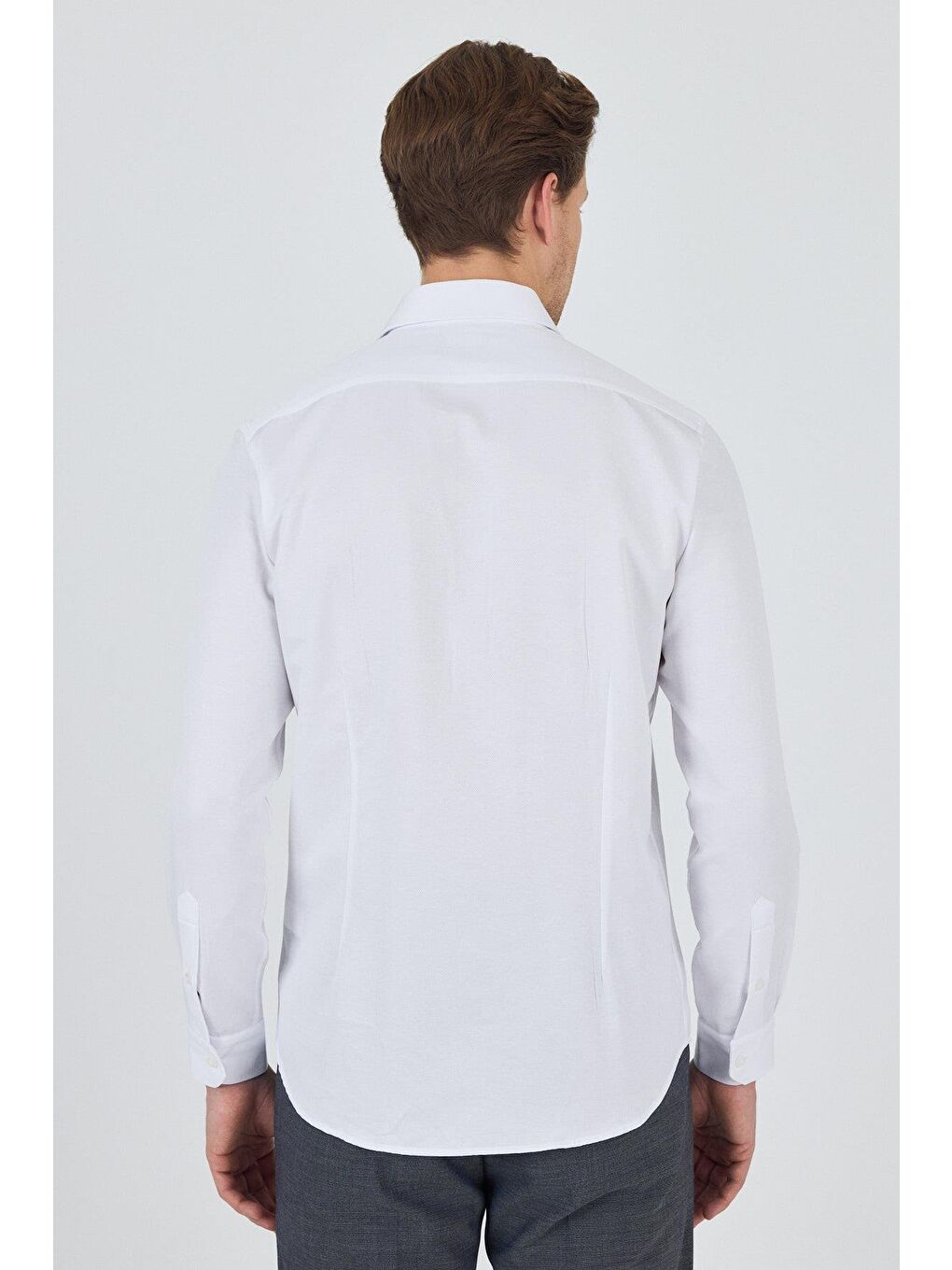 Beyaz Uzun Kol Desenli Armürlü Sert Yaka Cepsiz Pamuklu Classic Slim Fit Gömlek 1004250185-4