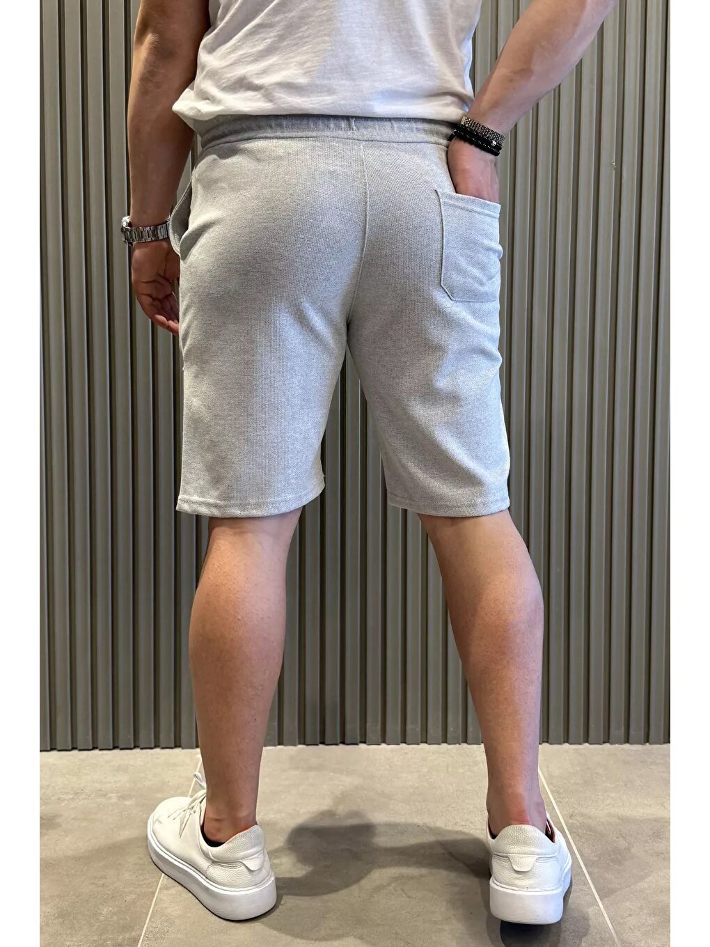 Gri Bağcıklı Erkek Şort-2