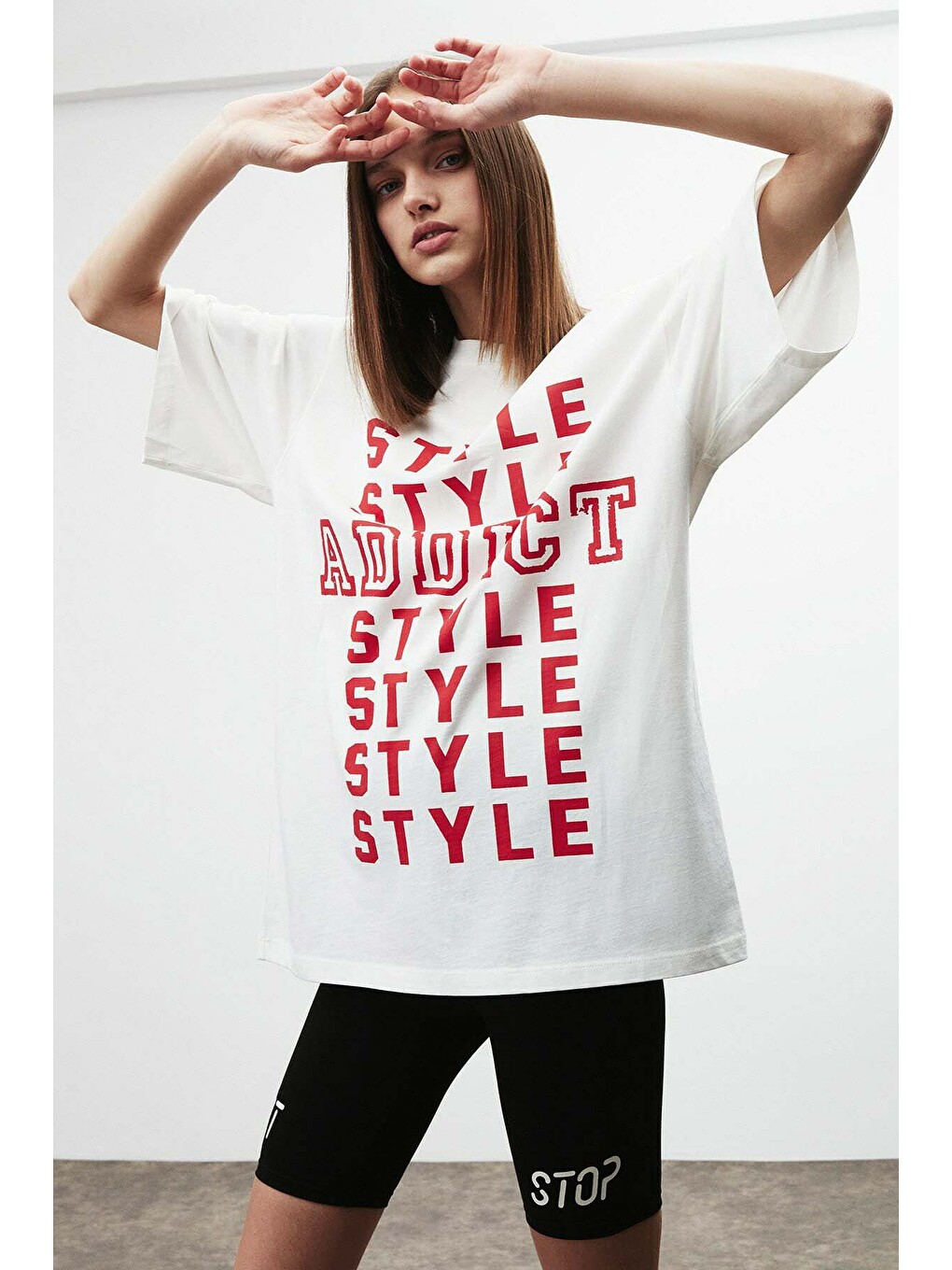 Maybe Kadın Yazı Kalıp Baskılı Oversize Fit %100 Organik Pamuklu Bisiklet Yaka Beyaz T-shirt-1
