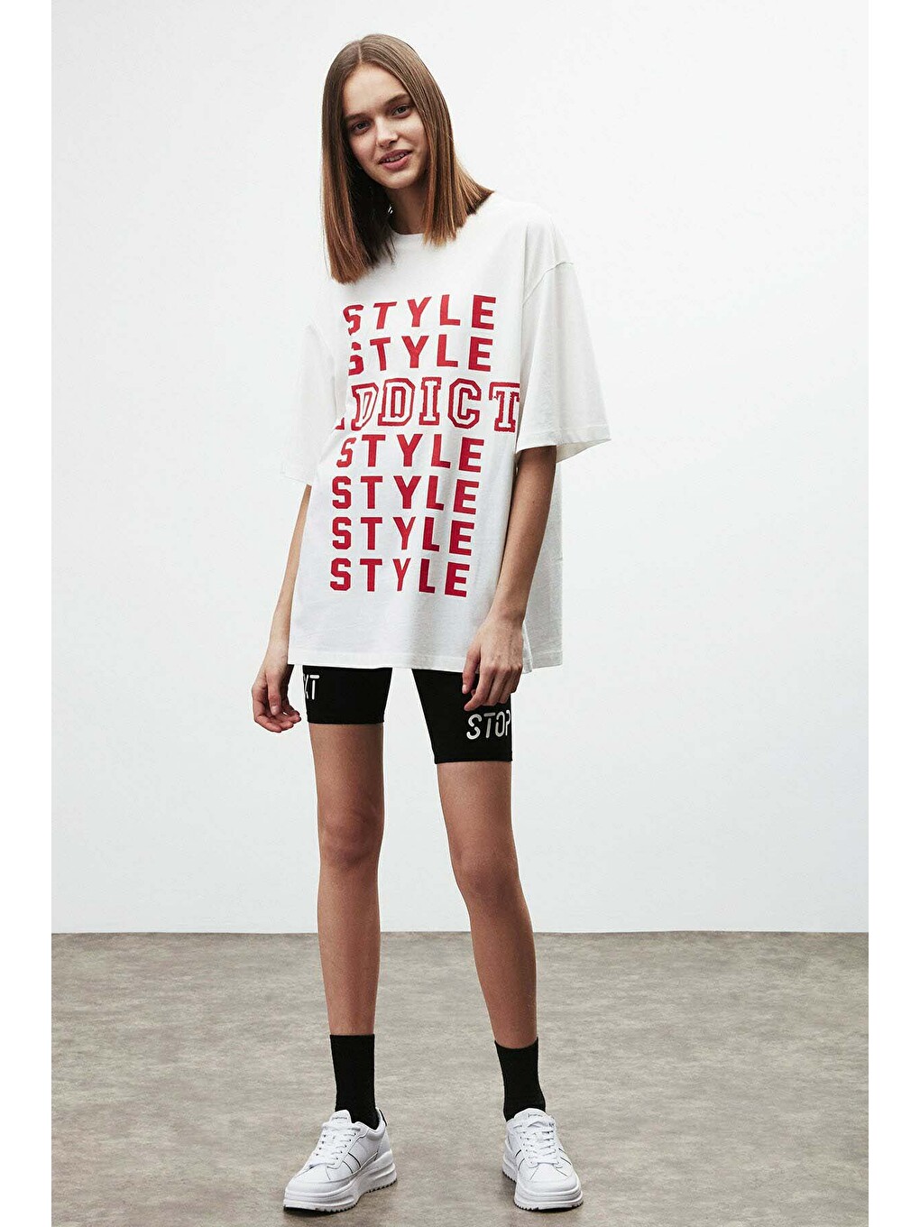 Maybe Kadın Yazı Kalıp Baskılı Oversize Fit %100 Organik Pamuklu Bisiklet Yaka Beyaz T-shirt-2