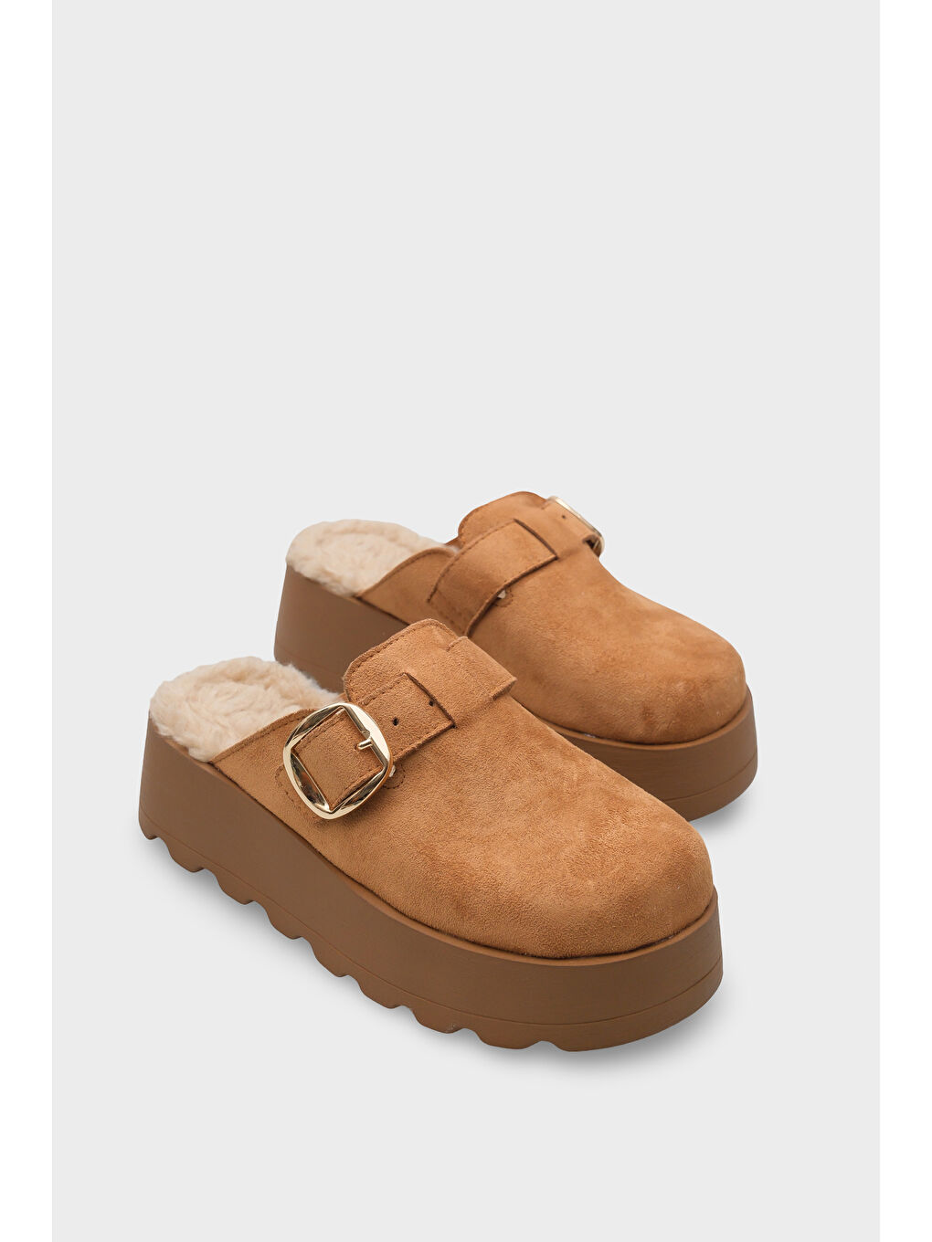 Kahverengi Leticia Kürklü Süet Görünümlü Kadın Sabo-1