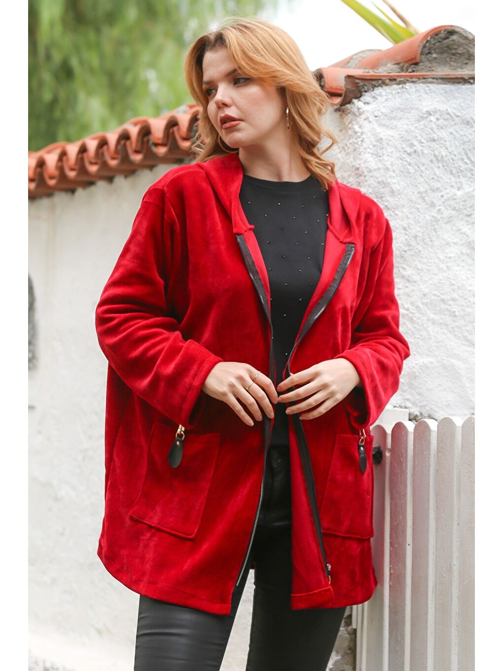 İtalyan Kırmızı Kapüşonlu Uzun Kol Fermuarlı Cepli Casual Kadife Dokuma 80 75-3
