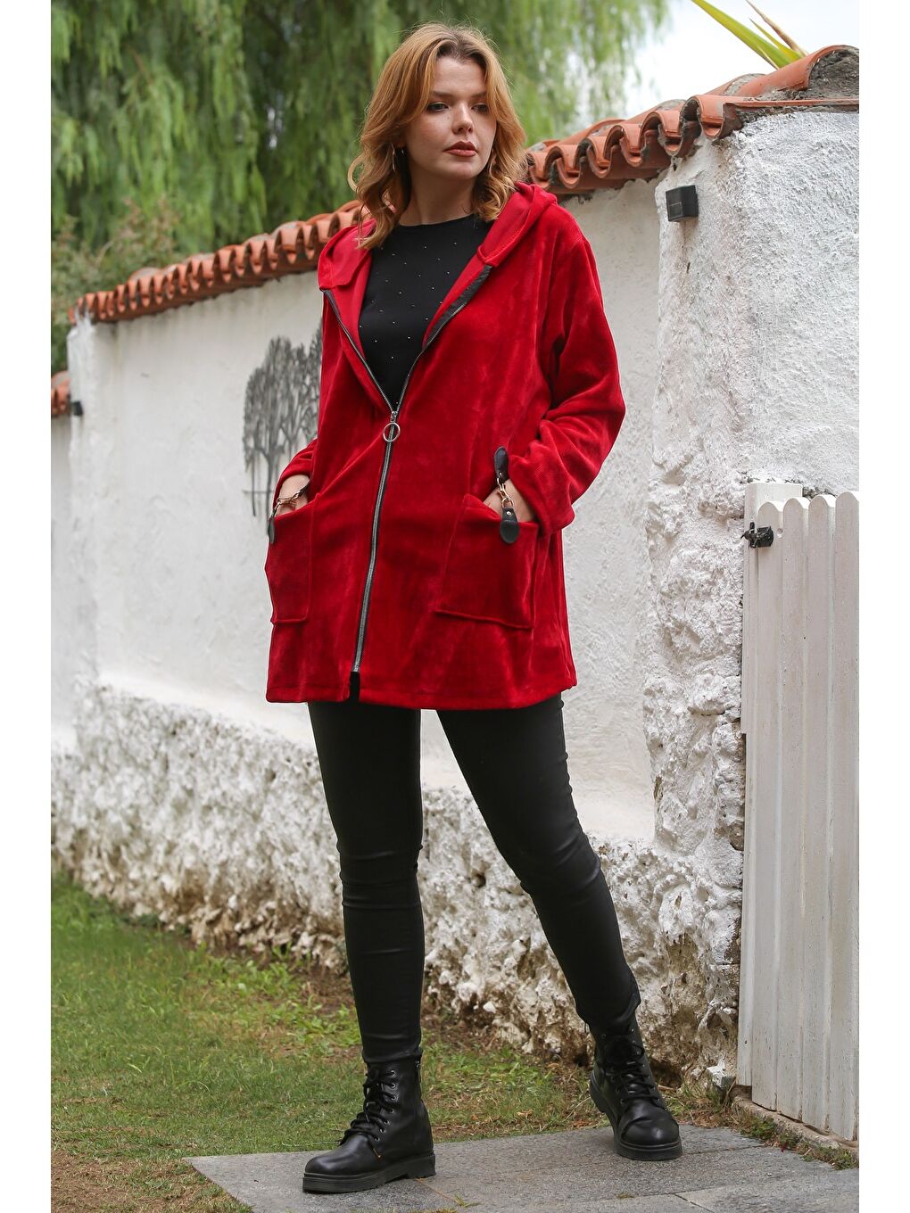 İtalyan Kırmızı Kapüşonlu Uzun Kol Fermuarlı Cepli Casual Kadife Dokuma 80 75-6