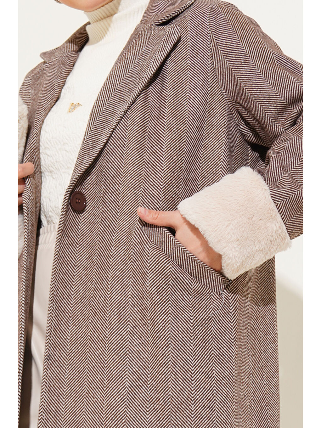 9085 Balıksırtı Desenli Kaşe Kaban - B.Kahverengi-3